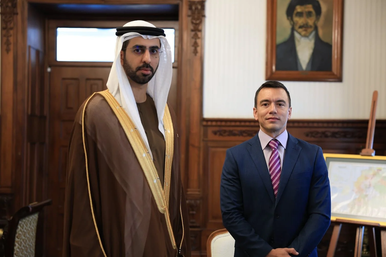 Daniel Noboa y ministro de Emiratos Árabes Unidos acuerdan fortalecer cooperación en inteligencia artificial
