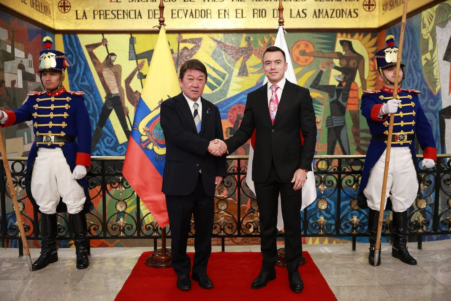 Daniel Noboa recibió al canciller de Japón para fortalecer la cooperación bilateral