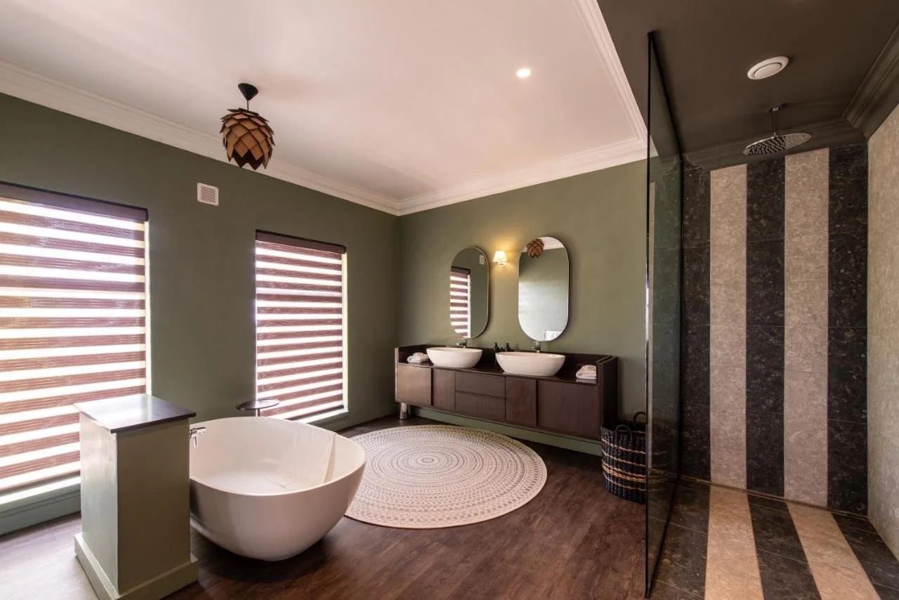 Roller Blinds, Double Roller, Wooden Blinds, Roman Blinds, Outdoor Blinds, Aluminium Blinds, Aluvert, Blindsmart,