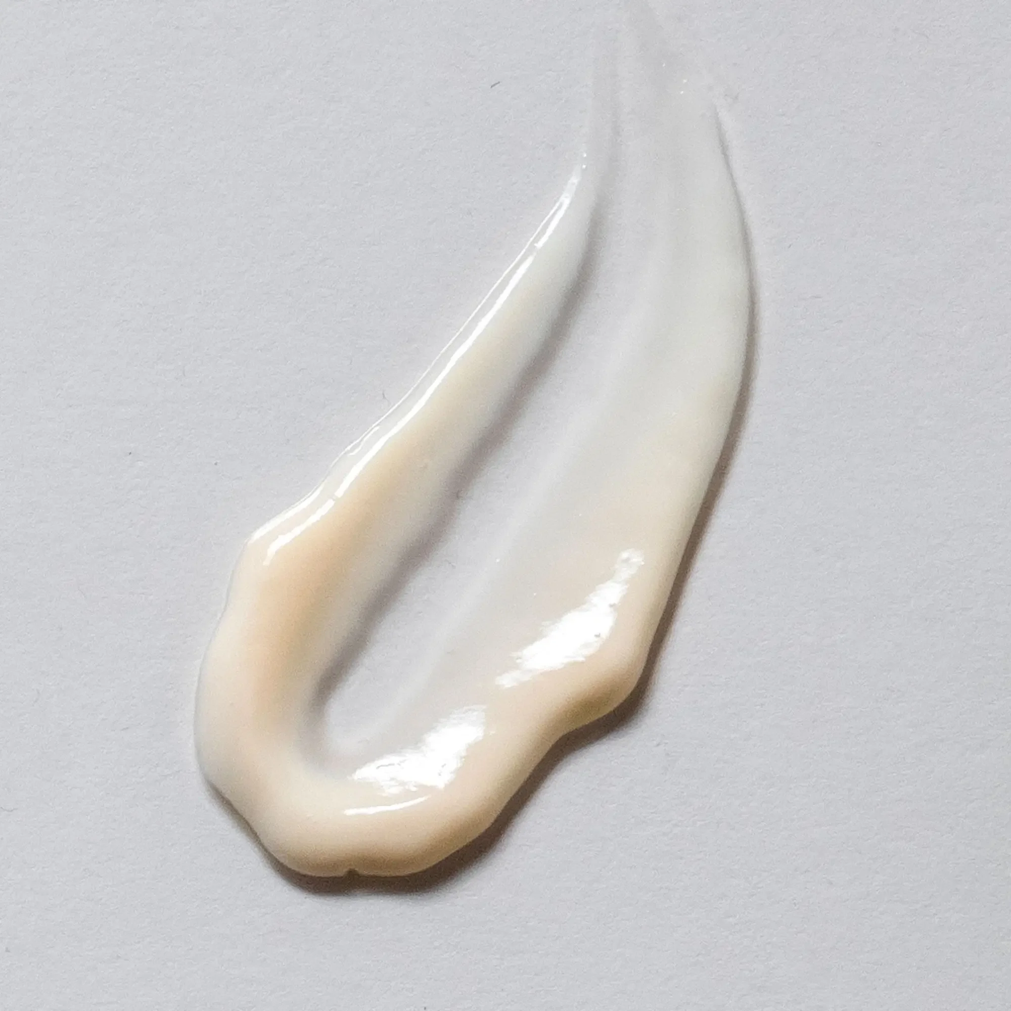 Tri-Peptide_Eye_Cream_Smear.webp