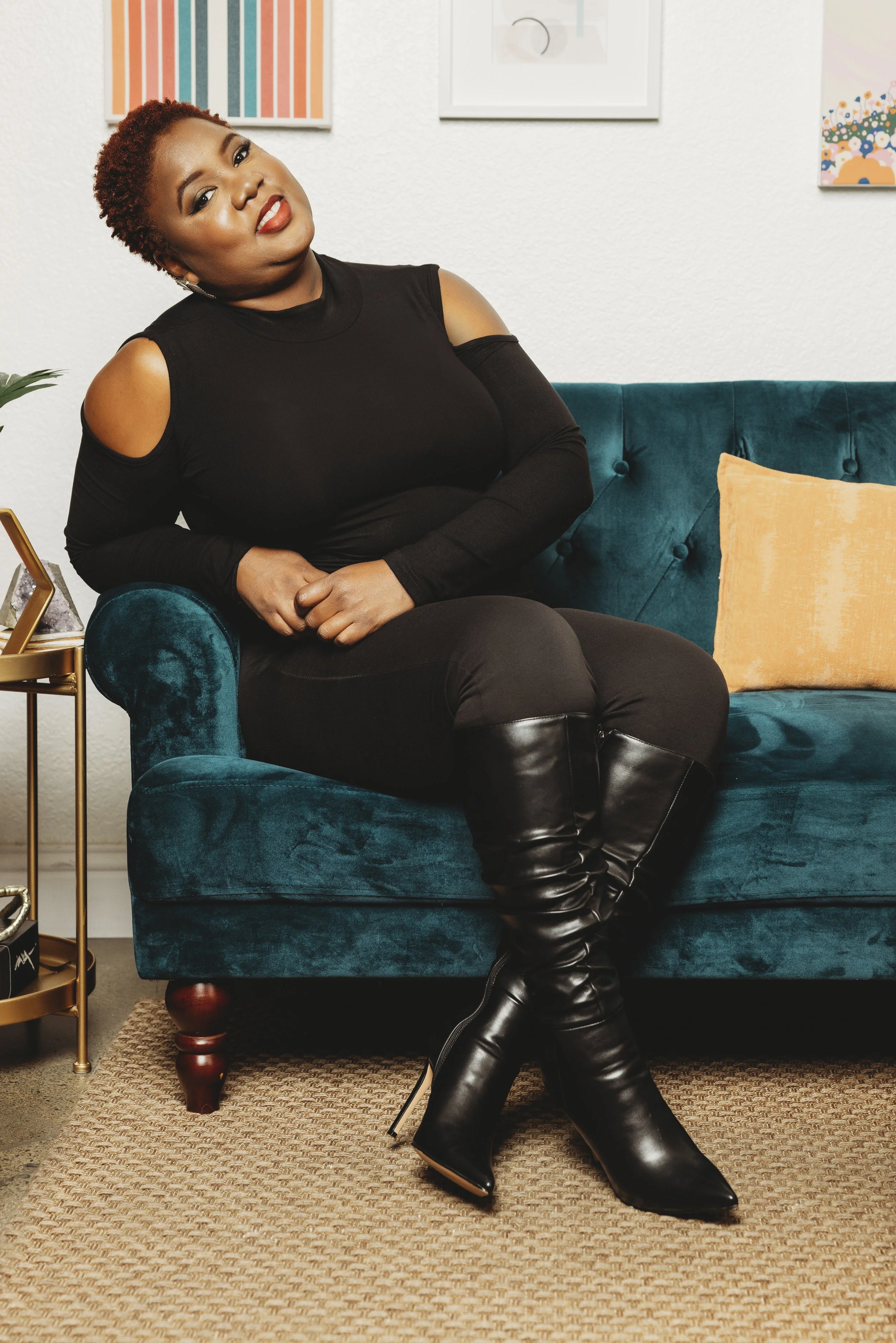 The singles therapist, working with individuals who have committed infidelity, ghosting and ending a relationship in DC, MD ,VA and CA.
