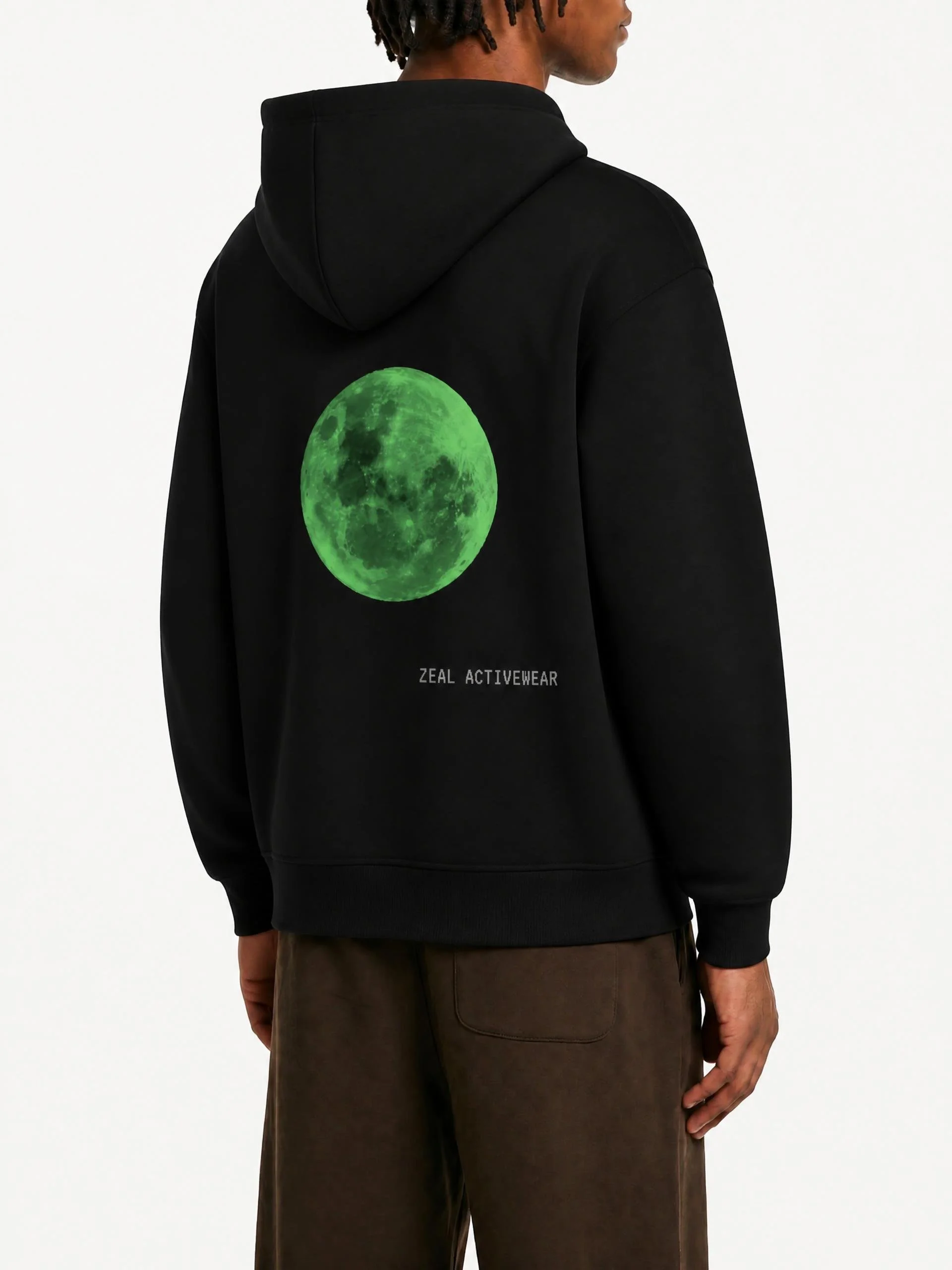 Mockup-UT0348-C001-V2-261023-2.jpeg