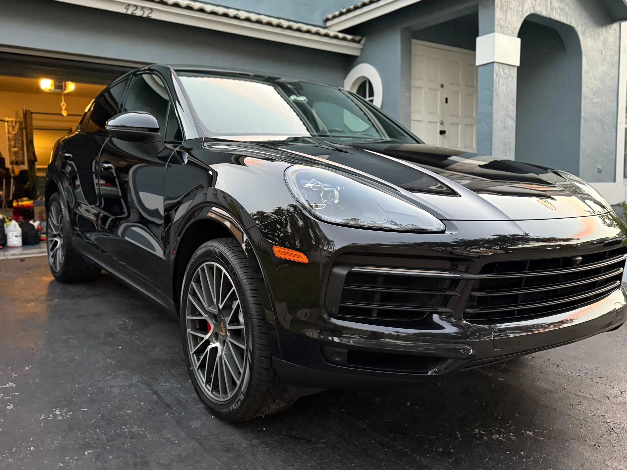 Porsche Cayenne Turbo: The Pinnacle of Performance and Luxury
