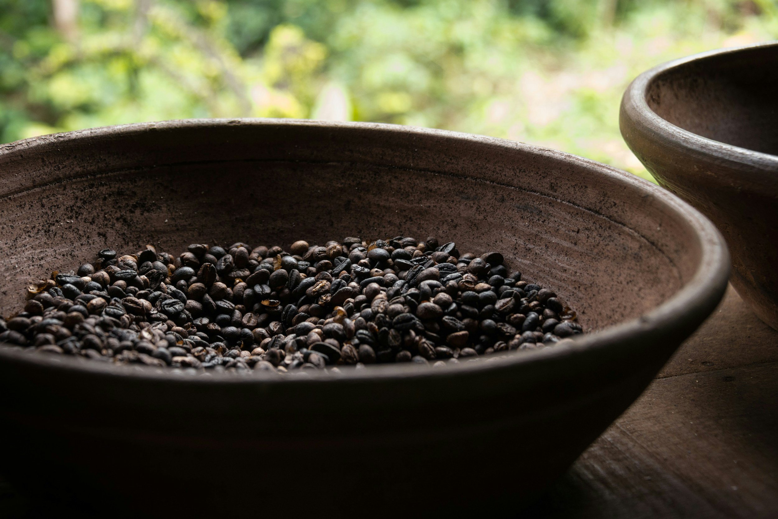 Black Cumin Seed Oil. Latin Name: Nigella Sativa Seed Oil. What's it good for: Dense in linoleic acid and naturally occurring compounds including thymoquinone, alongside its own recognisable, earthy background scent. Linoleic acid is a fatty acid the