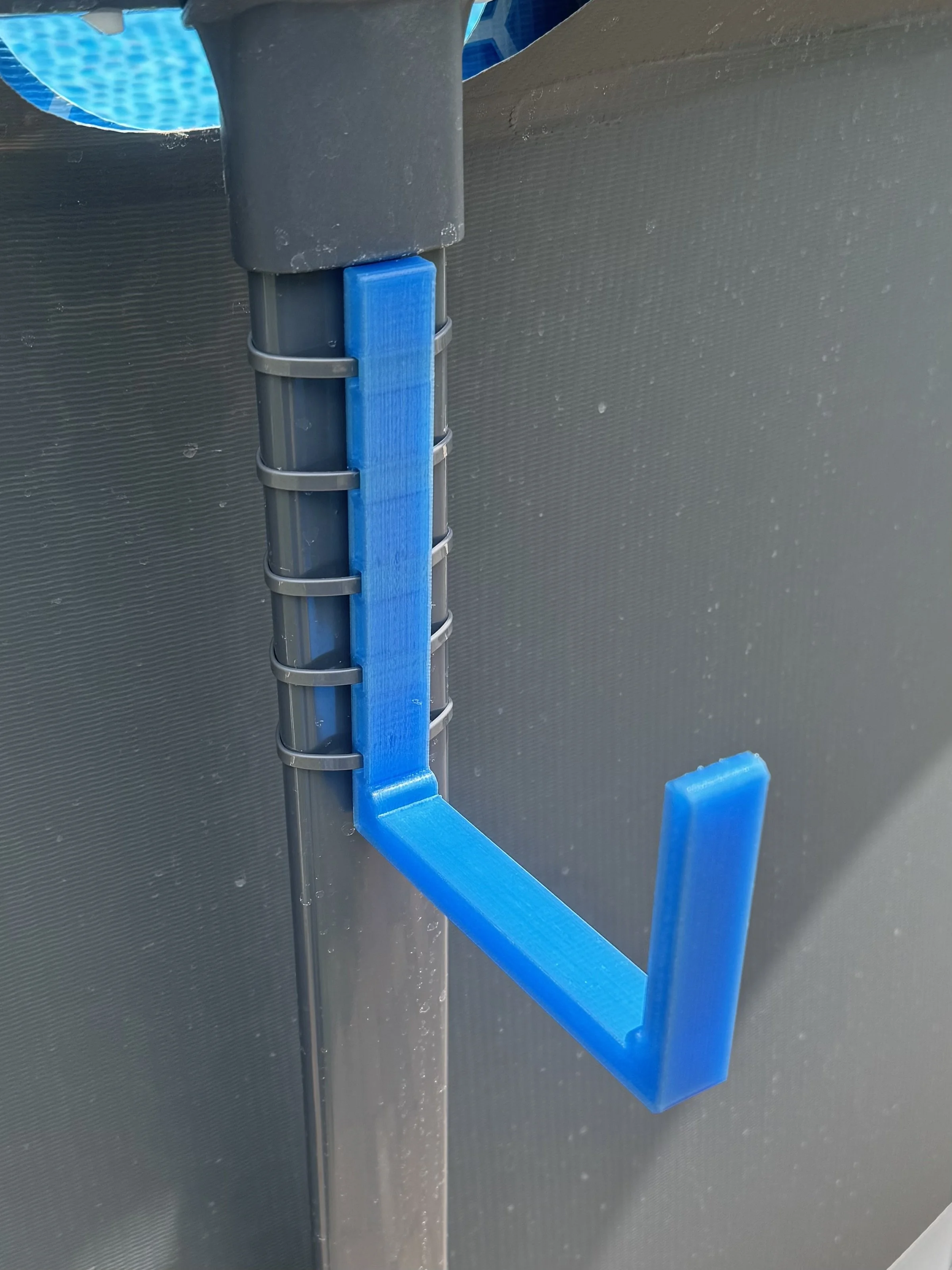 Trans Blue ABS Intex Bestway Coleman Above Ground Pool Accessory Hooks for Goggles Towels Skimmer Nets Hoses & Poles 4 Pack Zip Ties Included