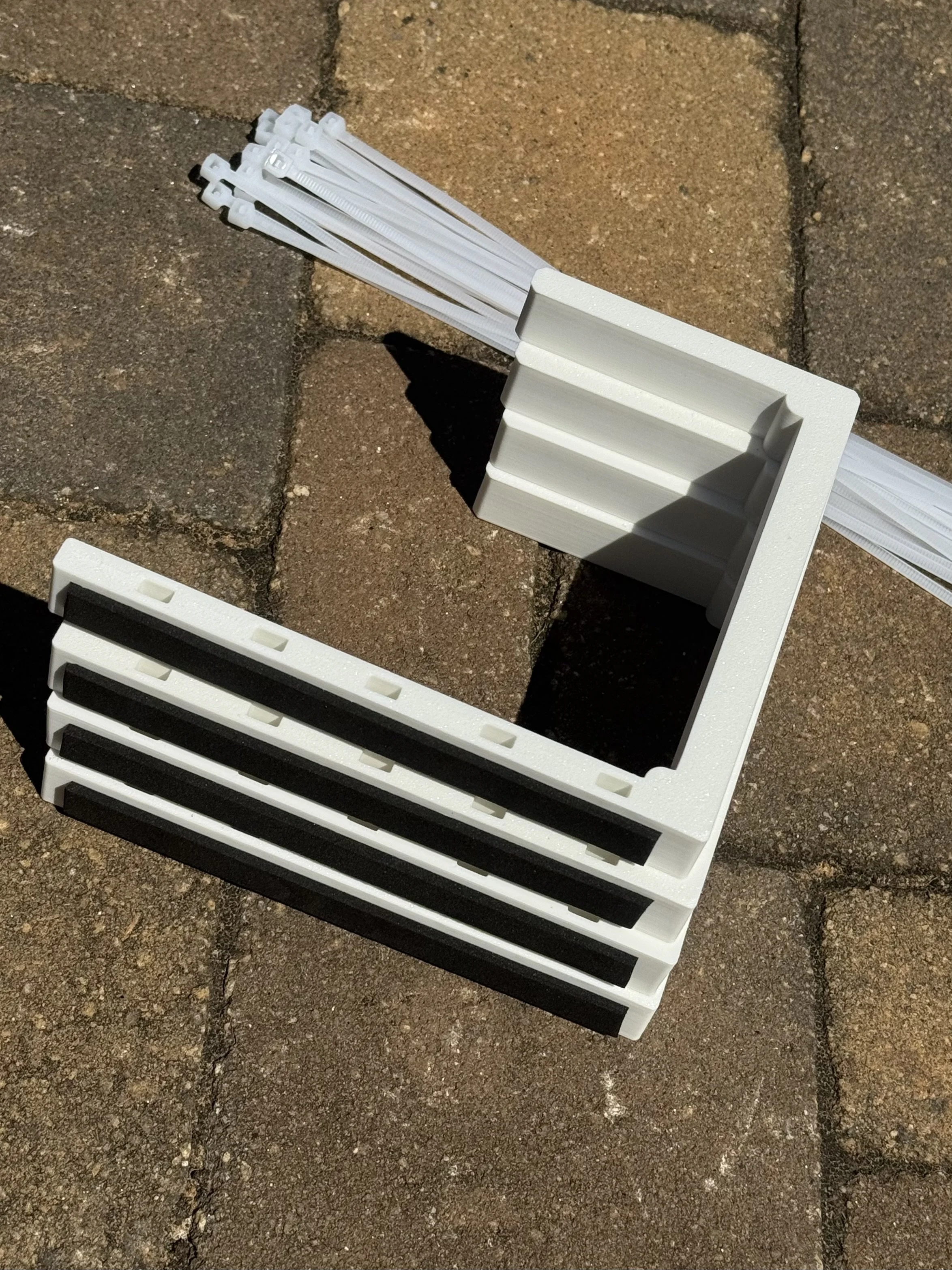 White ABS Intex Bestway Coleman Above Ground Pool Accessory Hooks for Goggles Towels Skimmer Nets Hoses & Poles 2 Pack Zip Ties Included