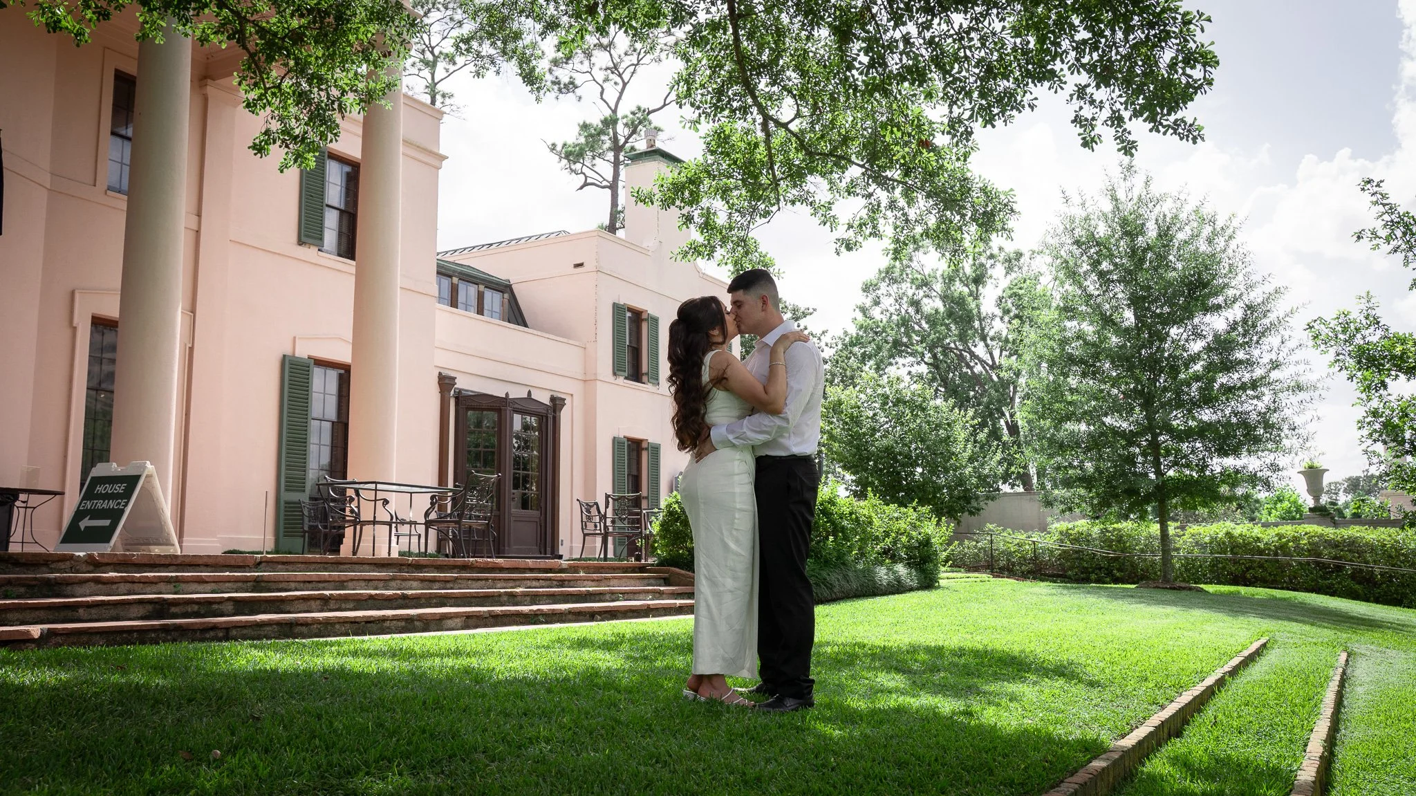 Bayou Bend Gardens - Rodrigo & Giselle