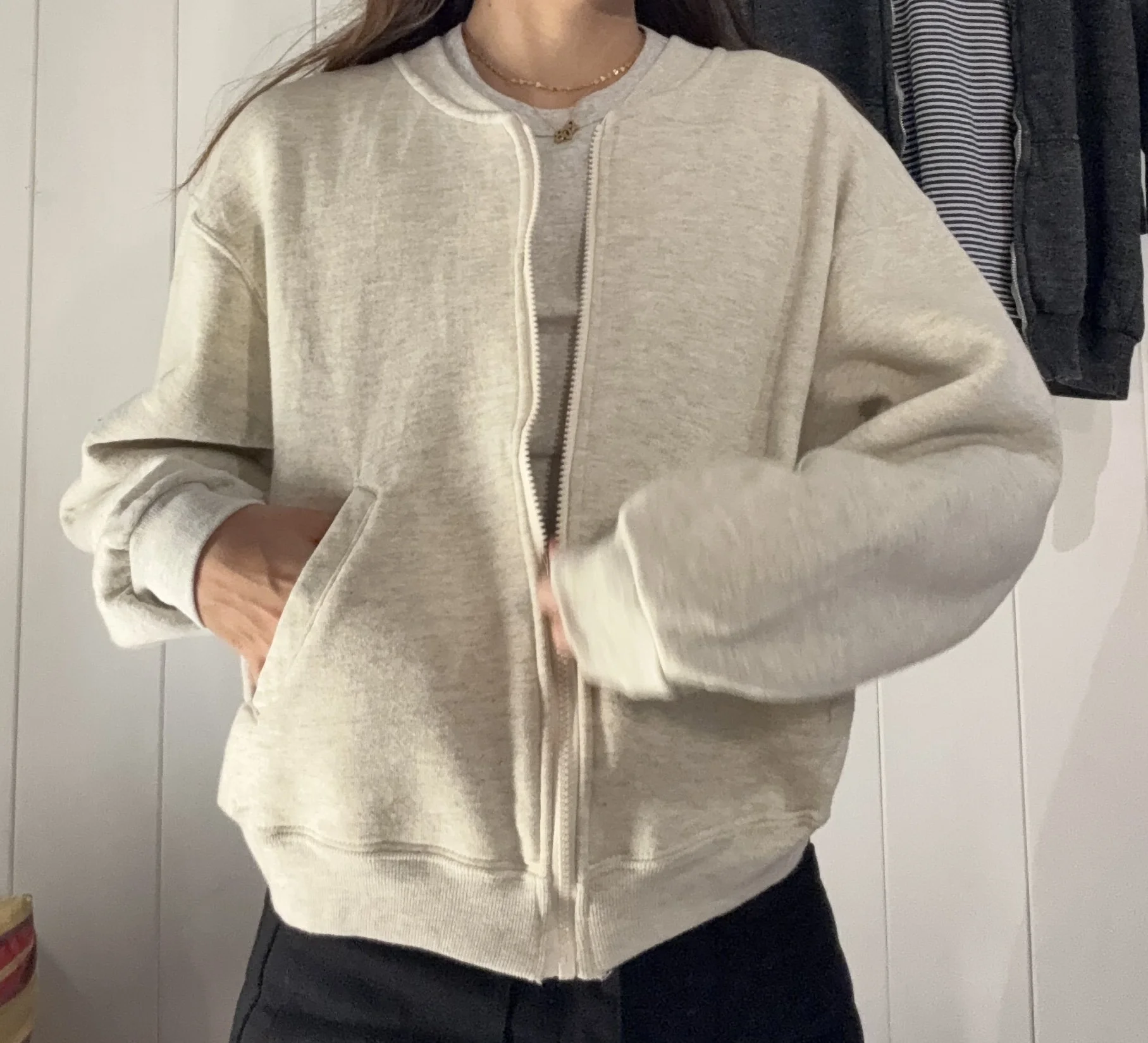 Zip up sweat