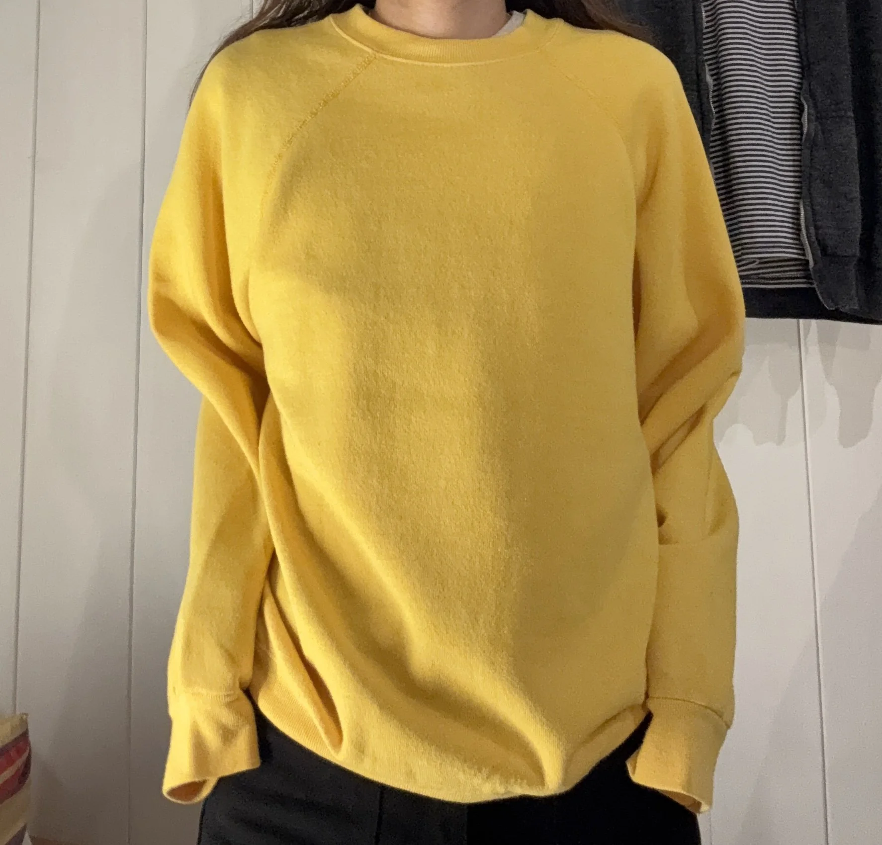 Sweat shirt