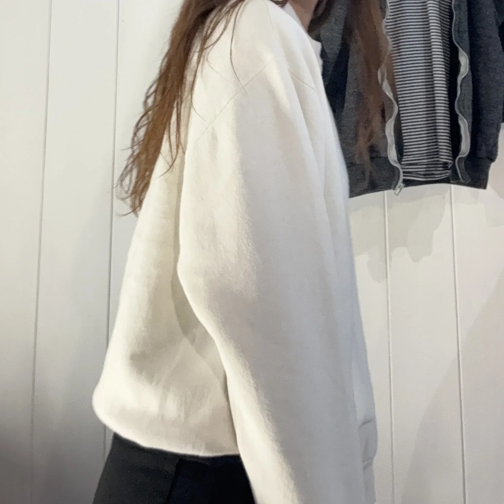 Sweat shirt