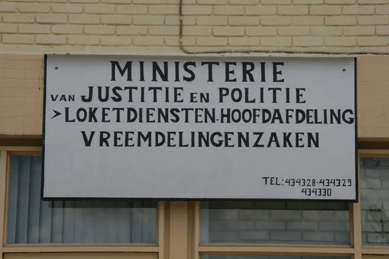 Emigreren van Nederland naar Suriname: de fiscale gevolgen aan Nederlandse zijde