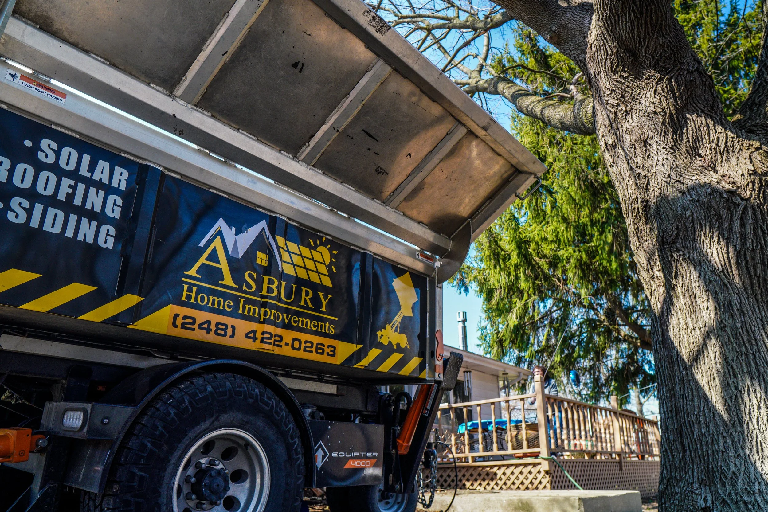 Why Do Roofing Contractors Stop Answering Calls? And How Do You Choose One Who Won’t Disappear?
