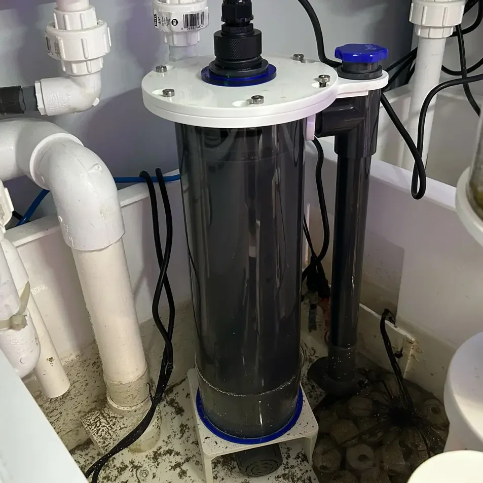 IC_UV_40W_INUse.webp