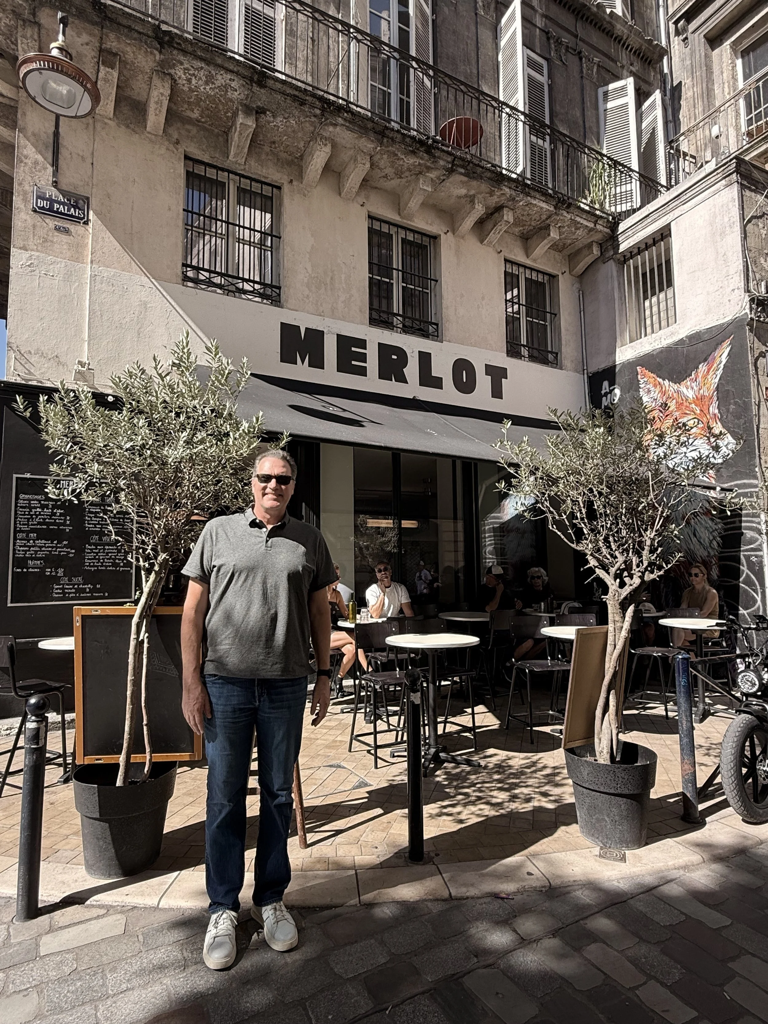 Dave Merlot Bar.jpg