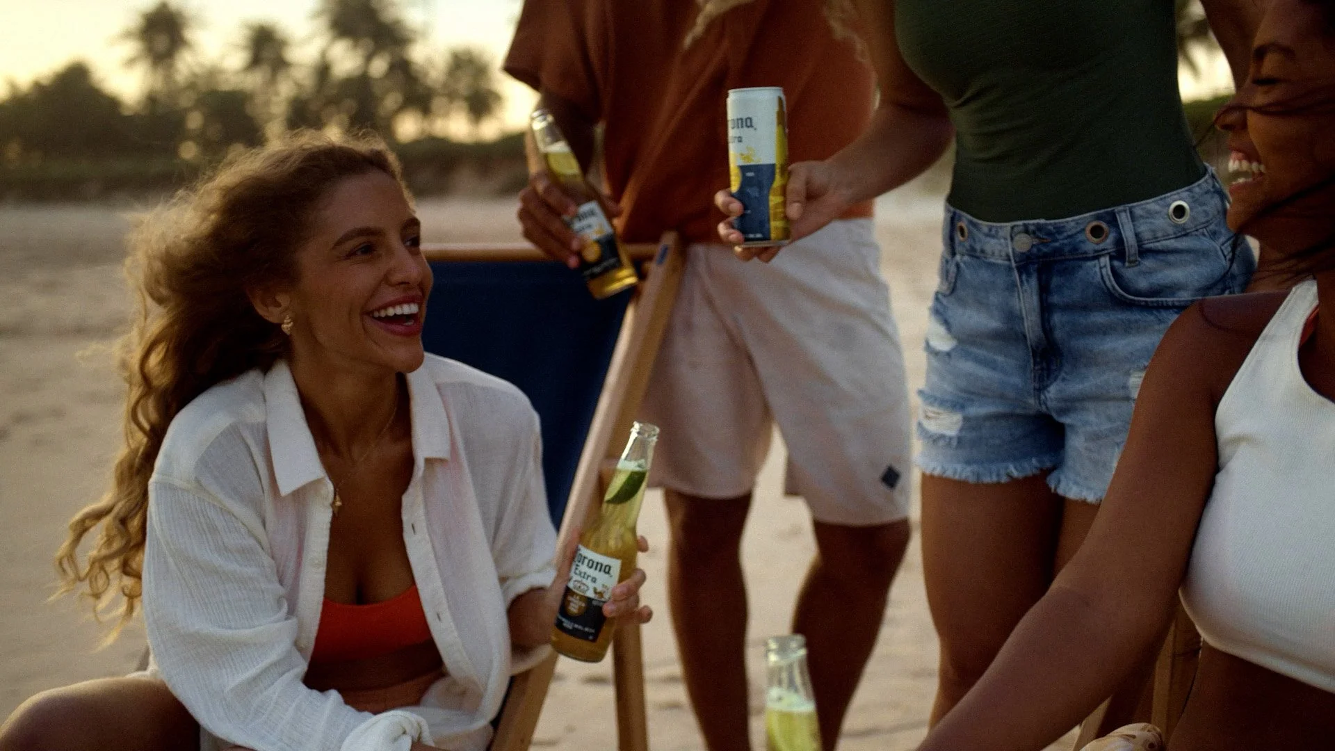 CORONA_LIMEGUIDE_LF_ONLINE_16X09_V008.00_00_33_01.Quadro007.jpg