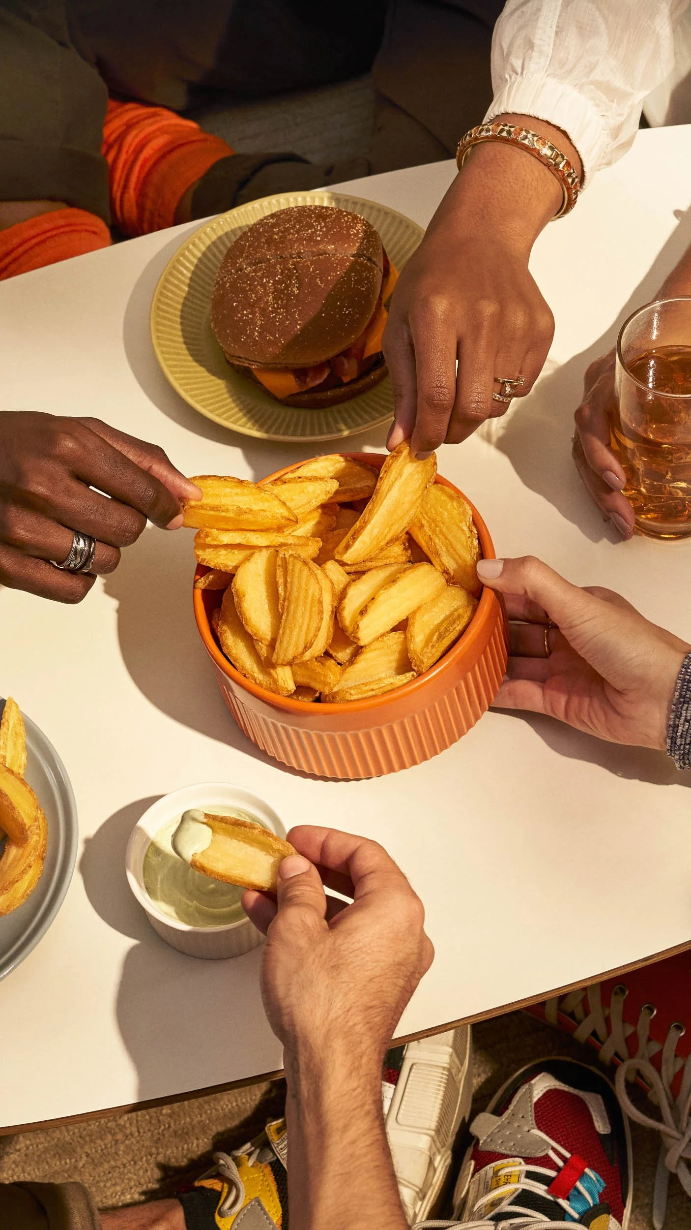 19_Hamburgada_Dip_9x16.jpg