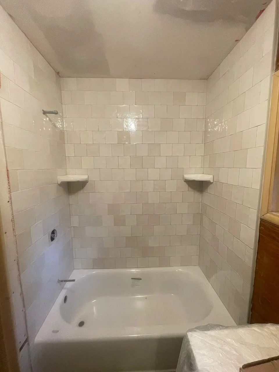 bathroom_tub_tile_shampoo_shelves_installation_california.jpeg