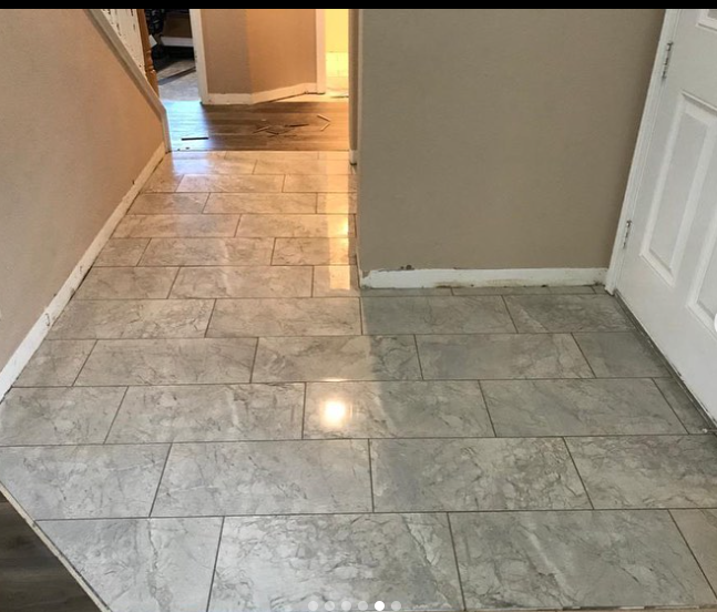 custom_flooring_tiled_entryway_SLT.png