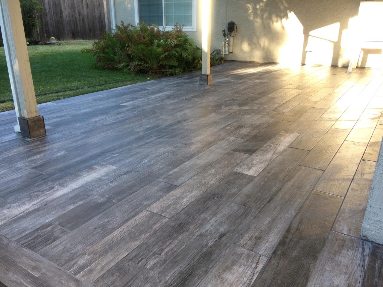 tiled_patio_entrance_tile_installation.jpeg