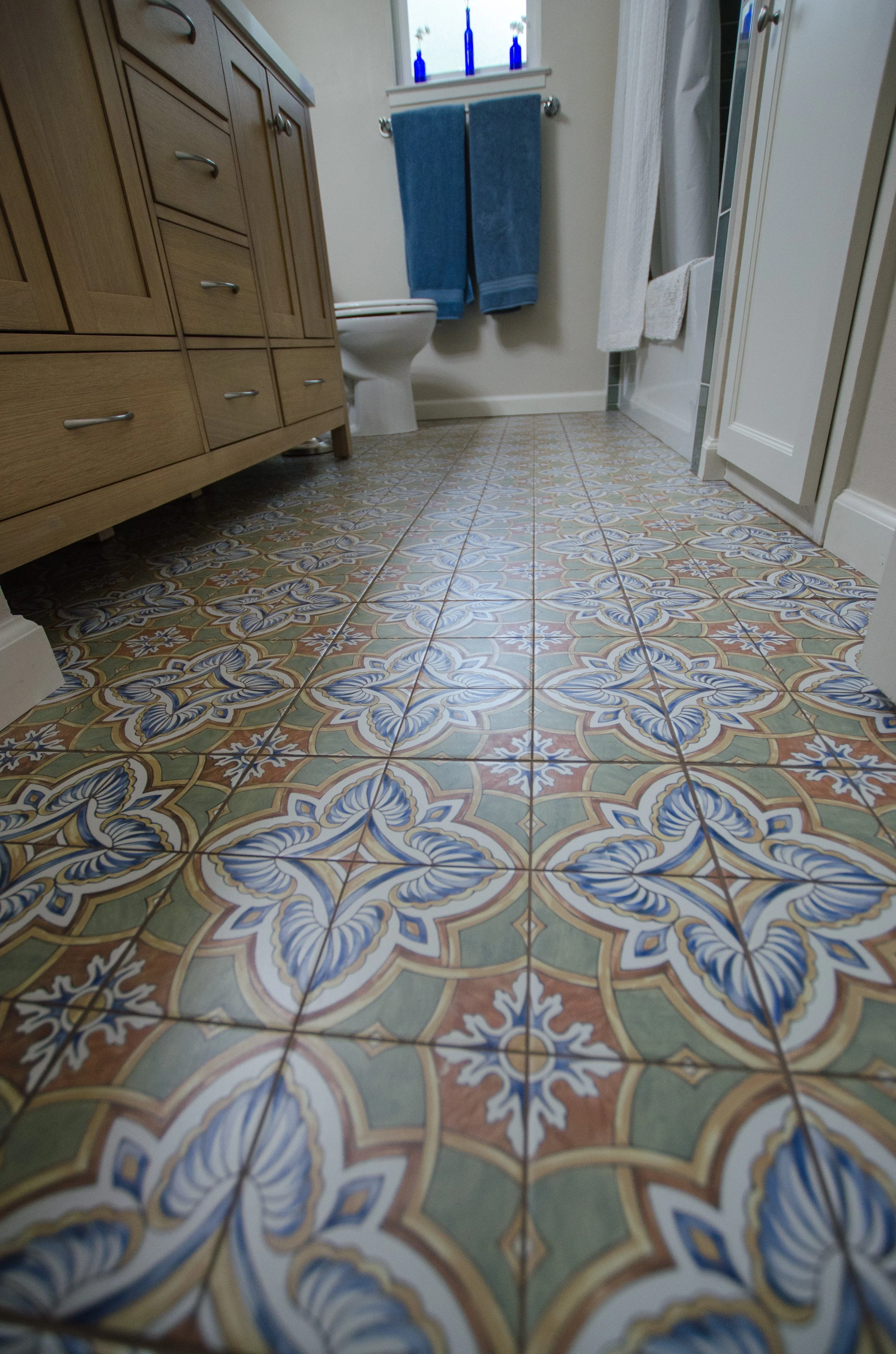 beautiful_patterned_tile_floor_in_bathroom_tahoe.jpg