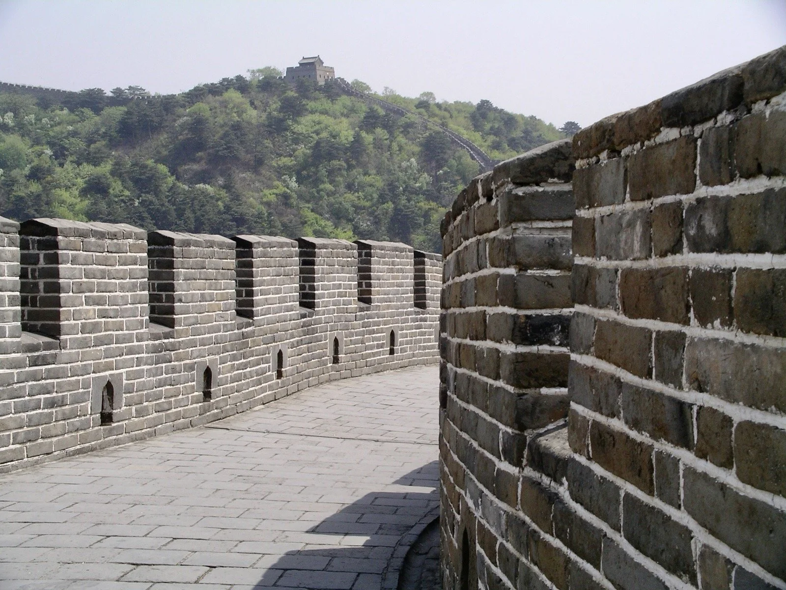 The Great Wall, representing China joining the Hague Convention for Apostille in 2023