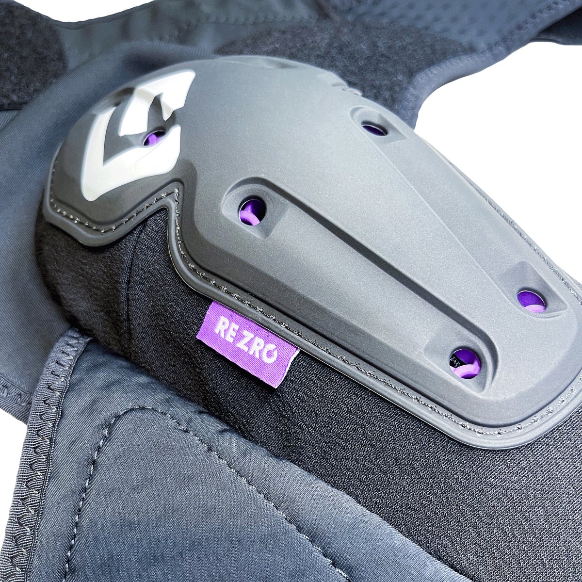 Mesa_Knee_HardShell_1200.jpg