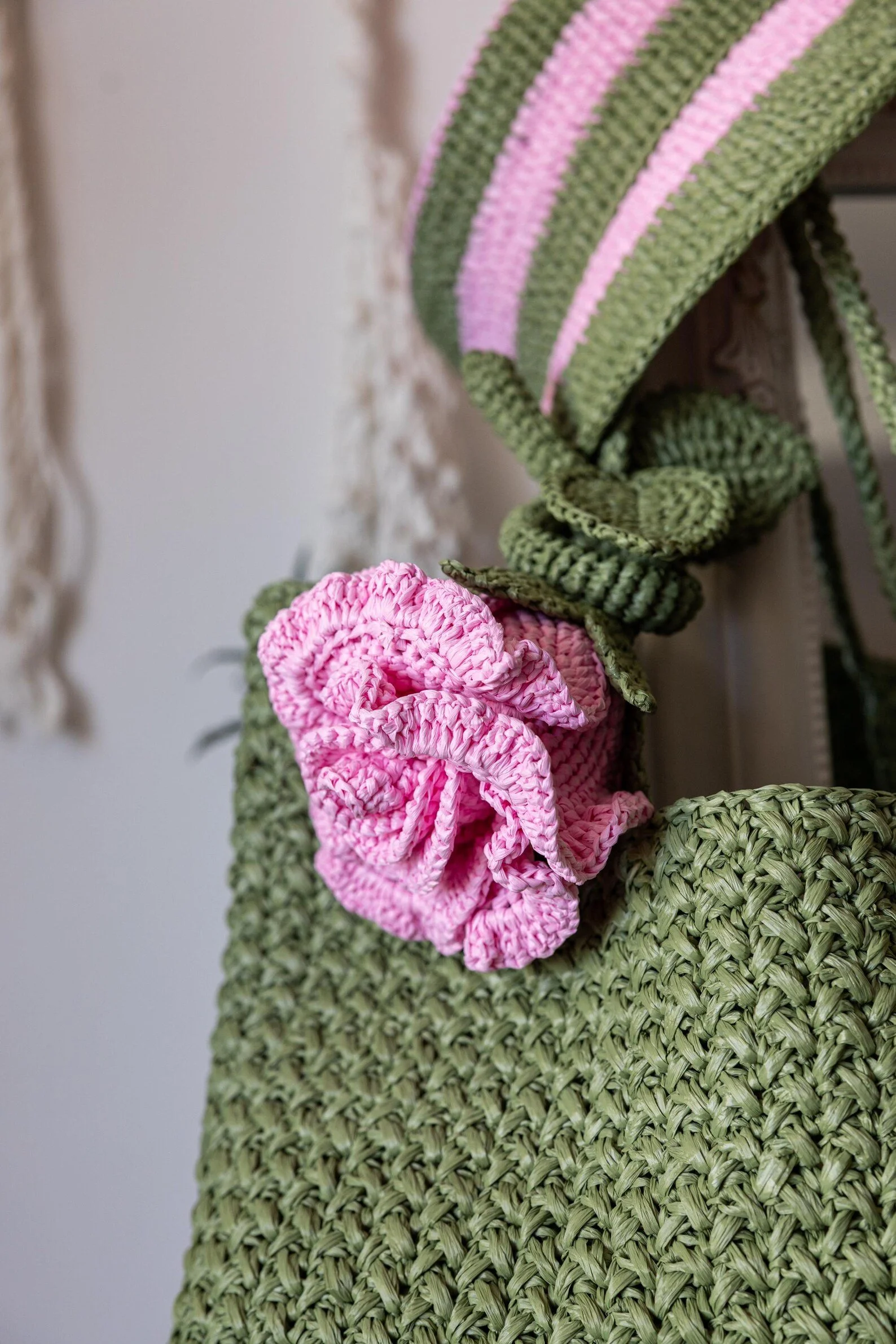 Crochet Rose Keychain Pattern PDF | Large 3D Raffia Flower Bag Charm