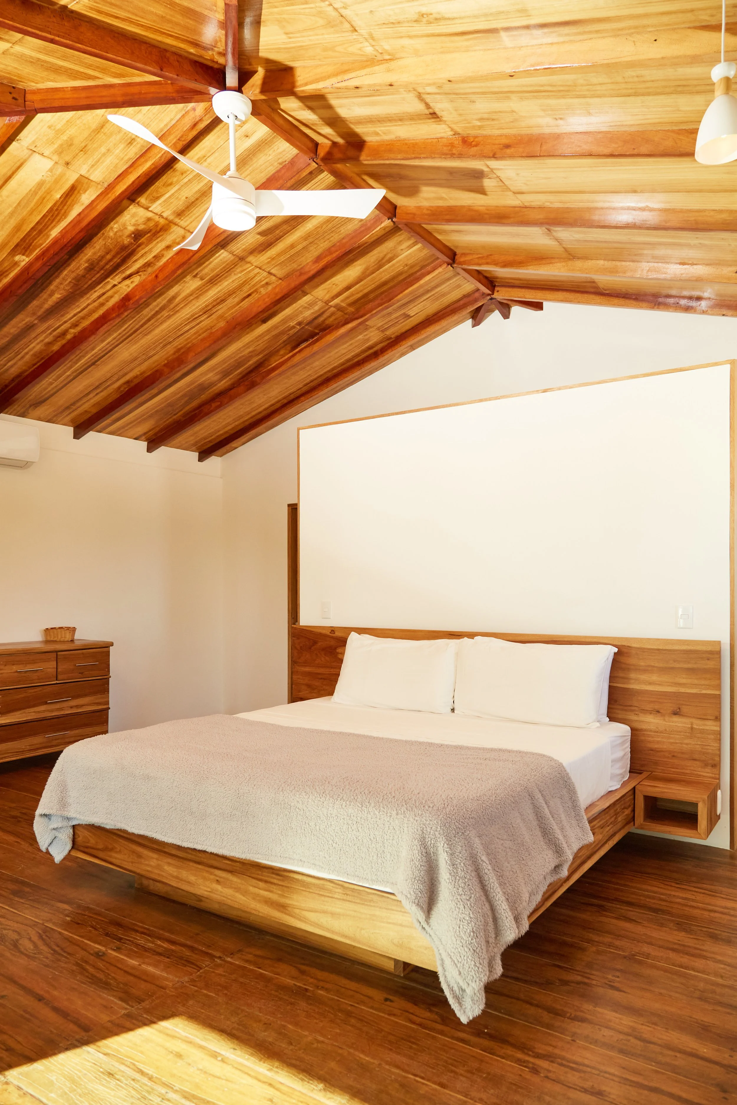 _U5A9026Manuela Monte Casa Ohana Popoyo.jpg