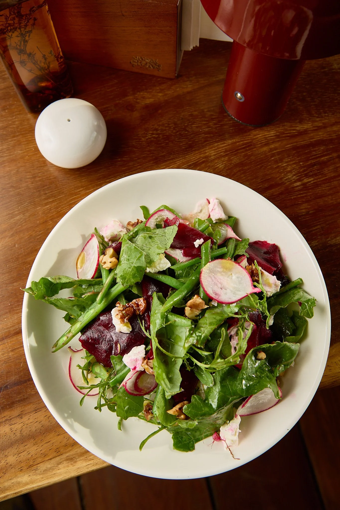 Goat salad Pizzeria Cornicione Nicaragua by photographer Manuela Monte