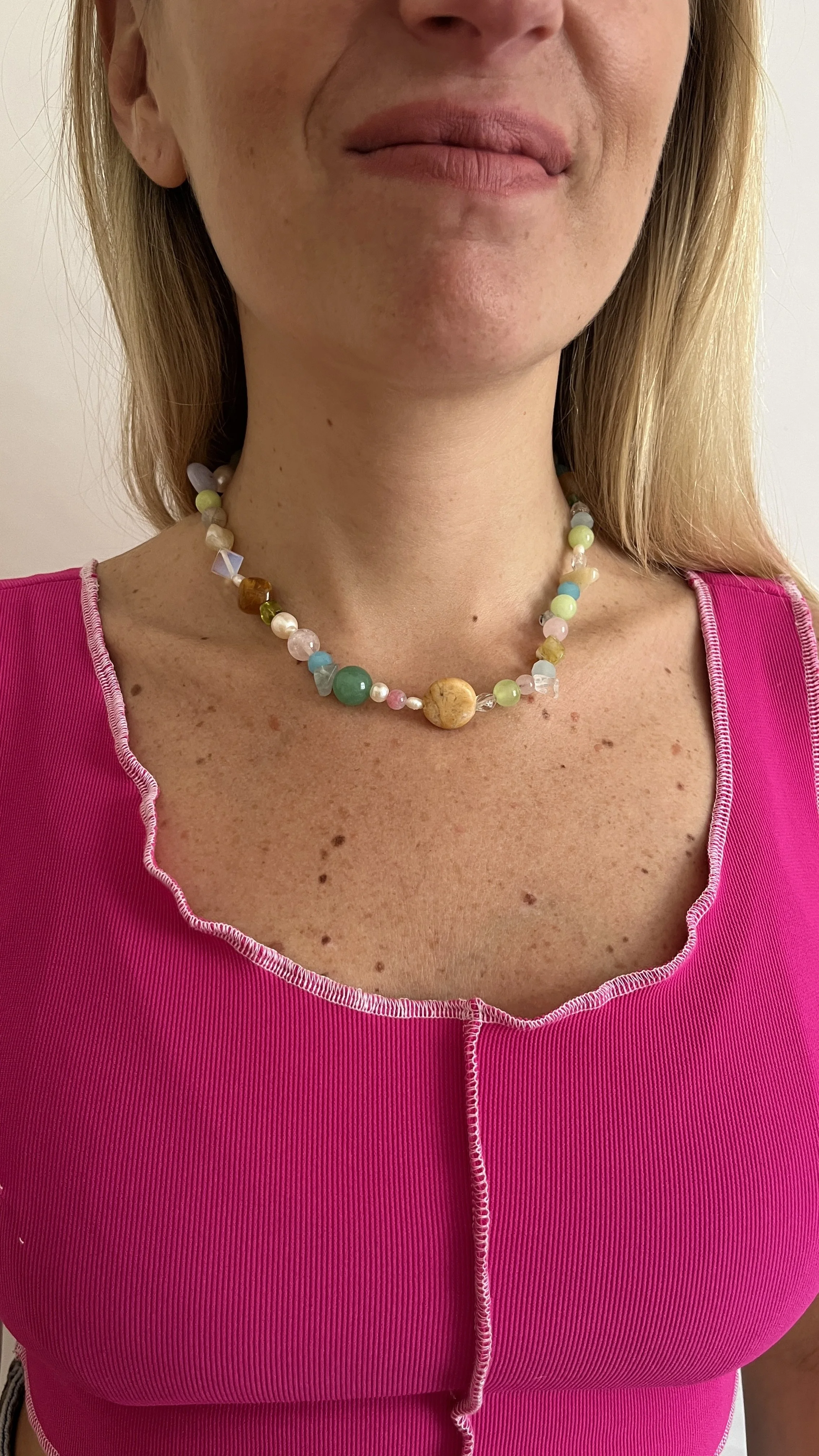yllin amira necklace 4 a.jpg