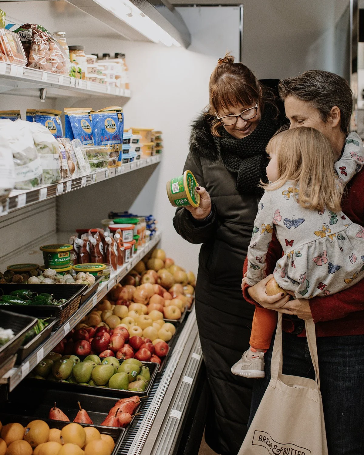 produce-customers.jpg