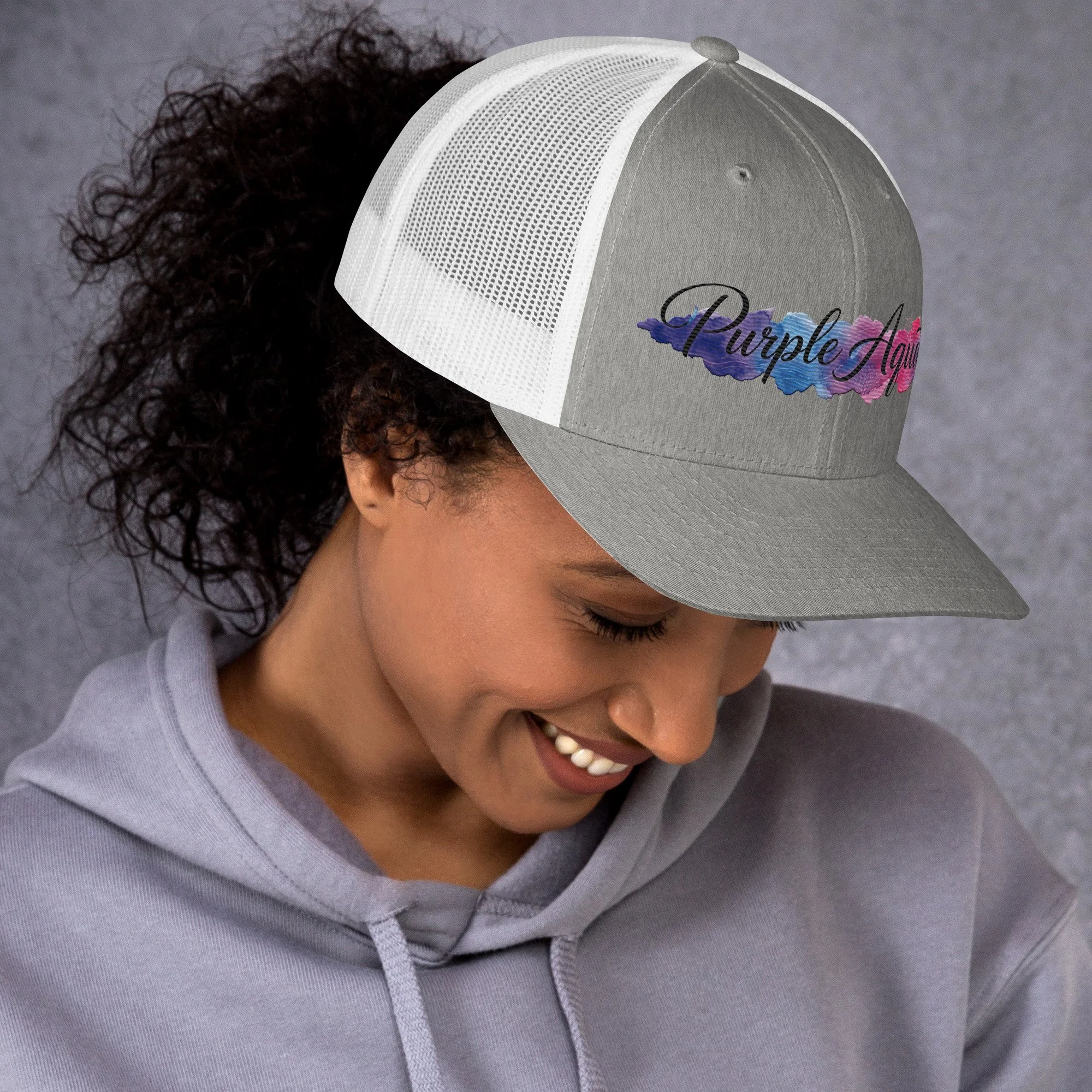 retro-trucker-hat-heather-grey-white-right-6a27a310dbab1.jpg