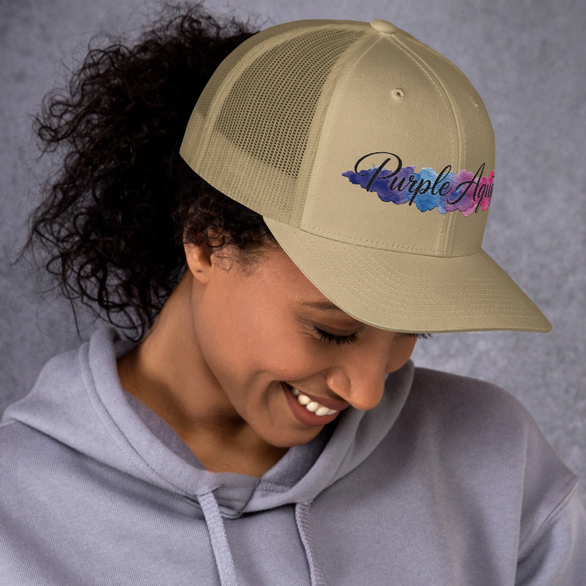 retro-trucker-hat-khaki-right-6a27a310dda31.jpg
