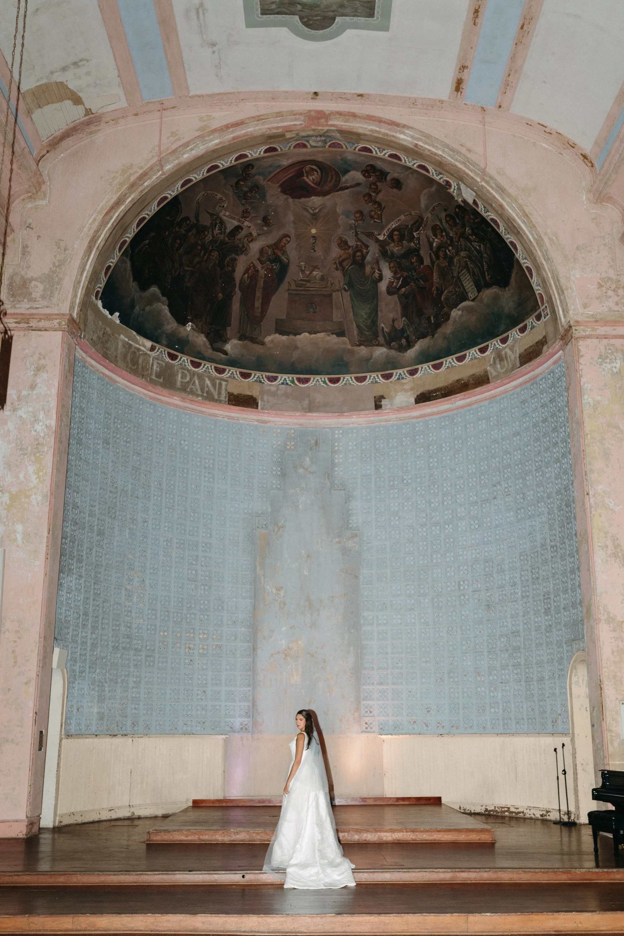 023_HotelPeterandPaulLaurenBridals2024FreckledFoxPhotography-110.jpg