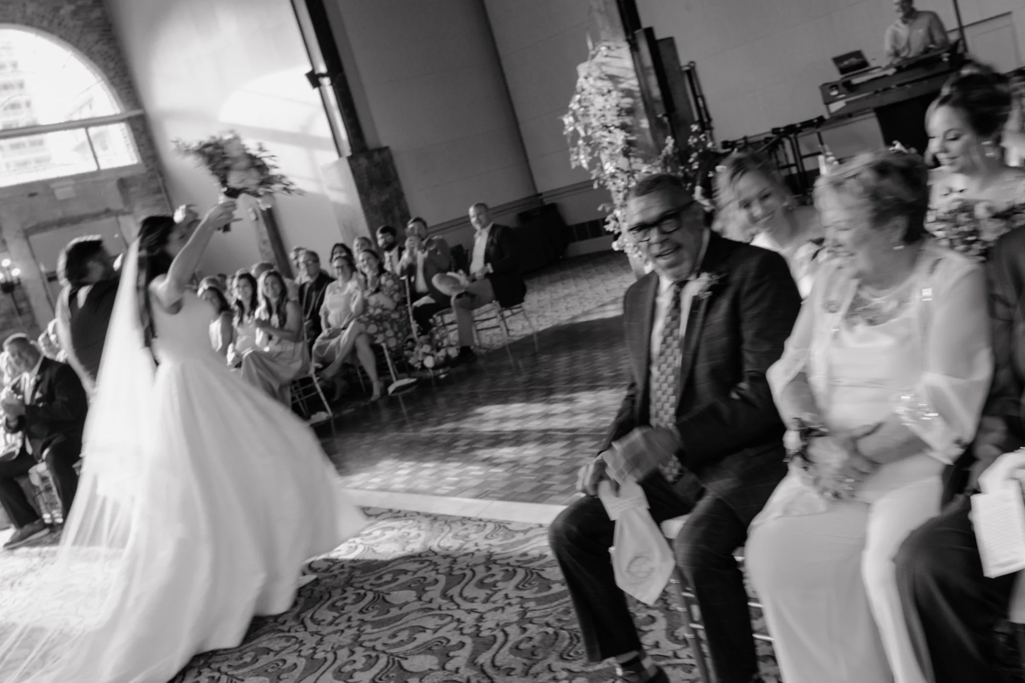 064_NewOrleansWeddingLaurenCody2024FreckledFoxPhotography-824.jpg