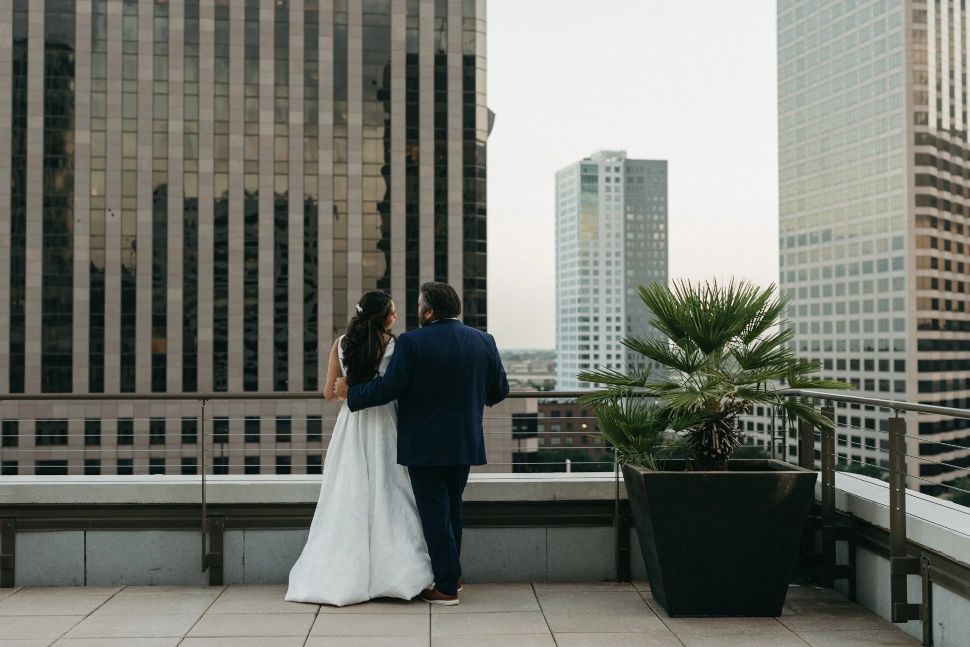 084_NewOrleansWeddingLaurenCody2024FreckledFoxPhotography-985.jpg