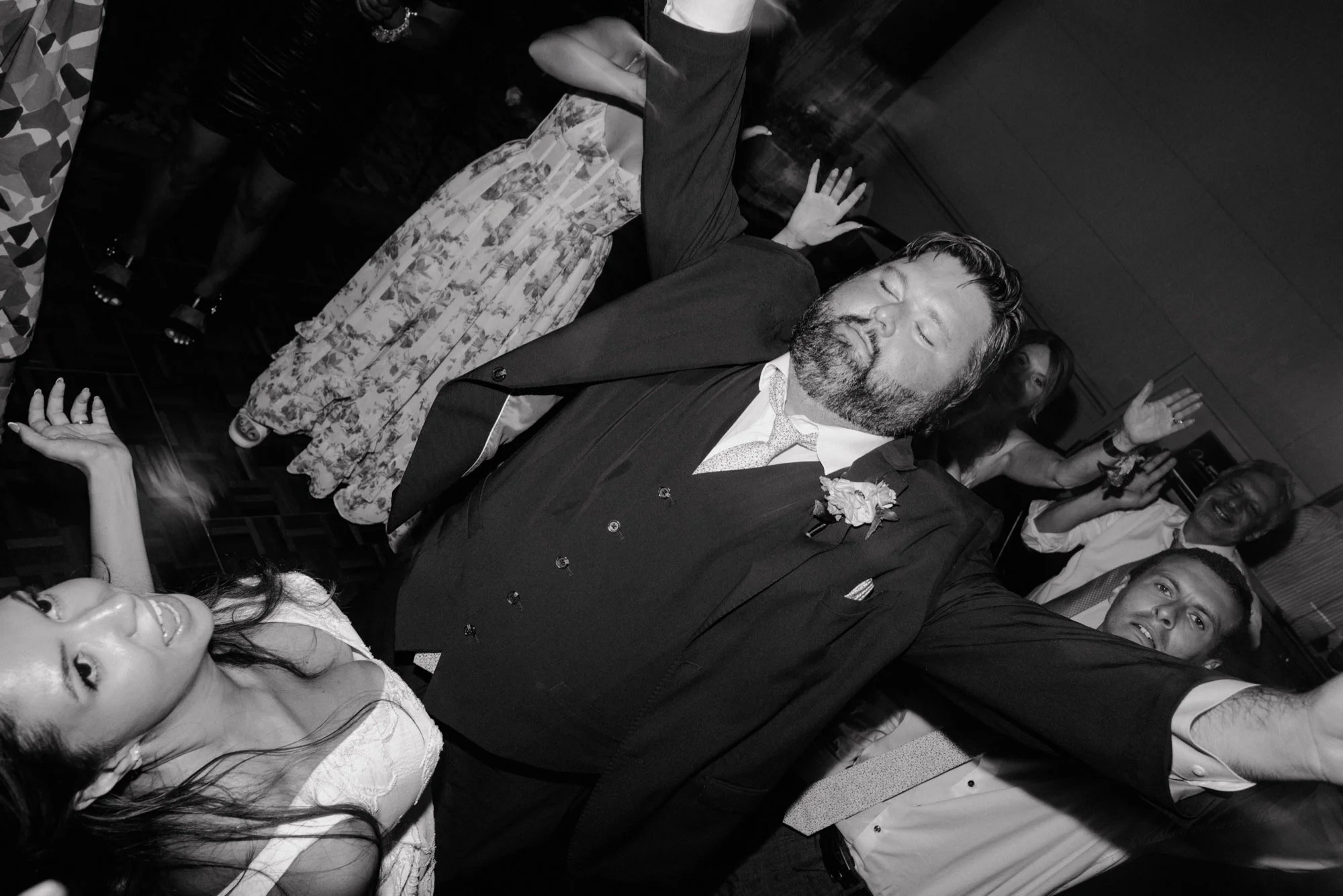 098_NewOrleansWeddingLaurenCody2024FreckledFoxPhotography-1180.jpg