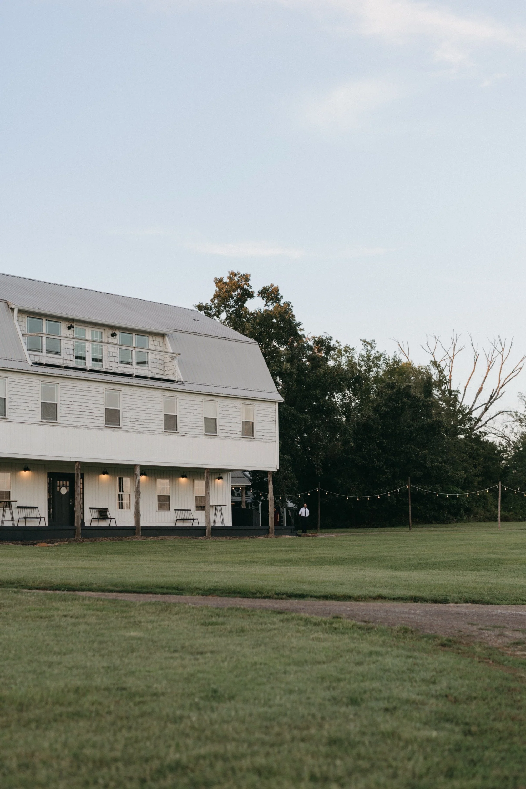84_KindredBarnWeddingVinciBehdad2024FreckledFoxPhotography-1026.jpg