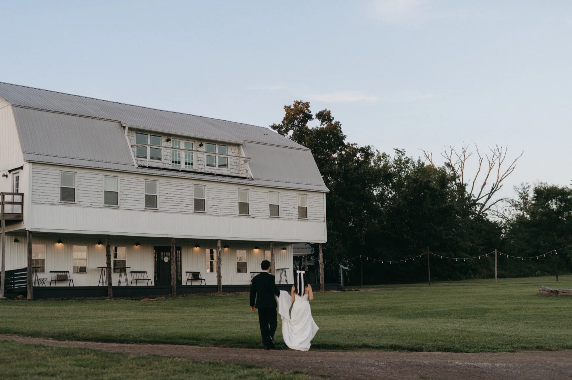 86_KindredBarnWeddingVinciBehdad2024FreckledFoxPhotography-1030.jpg