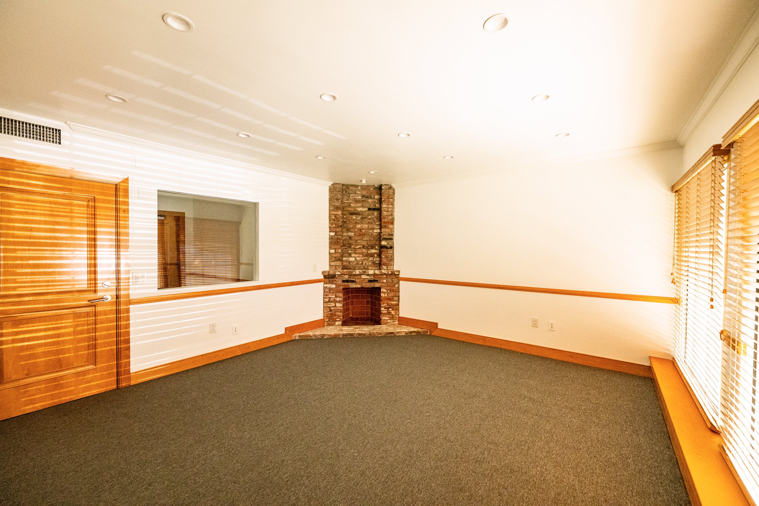 Suite 109