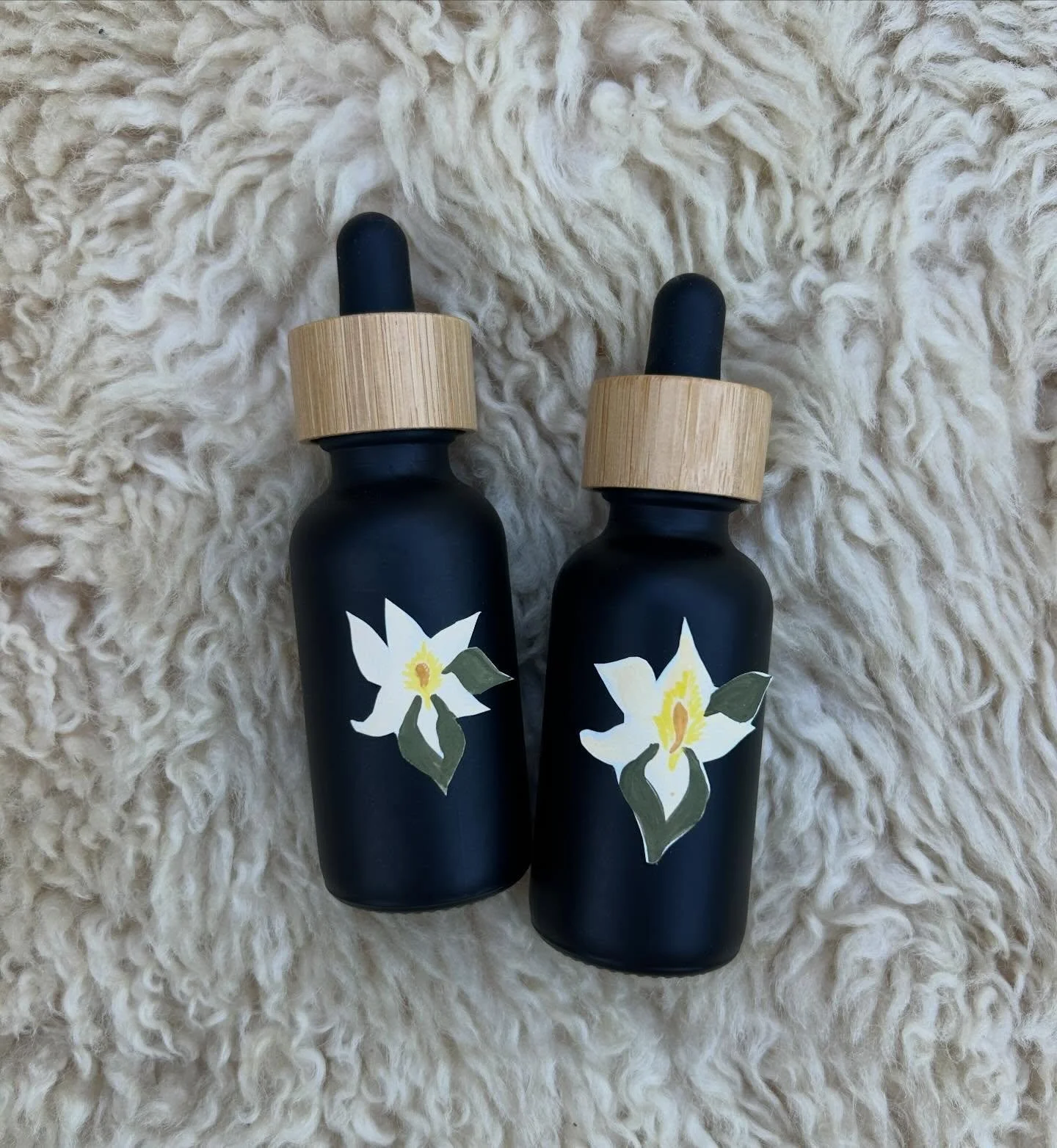 The ancient Magnolia flower essence is now here for all of our ancient hearts 🪽✨🫂 A flower essence of pure peace and magnificence. DM to order. 

This flower has lived on the earth for millions of years &mdash; long before bees, rooted in a slower 