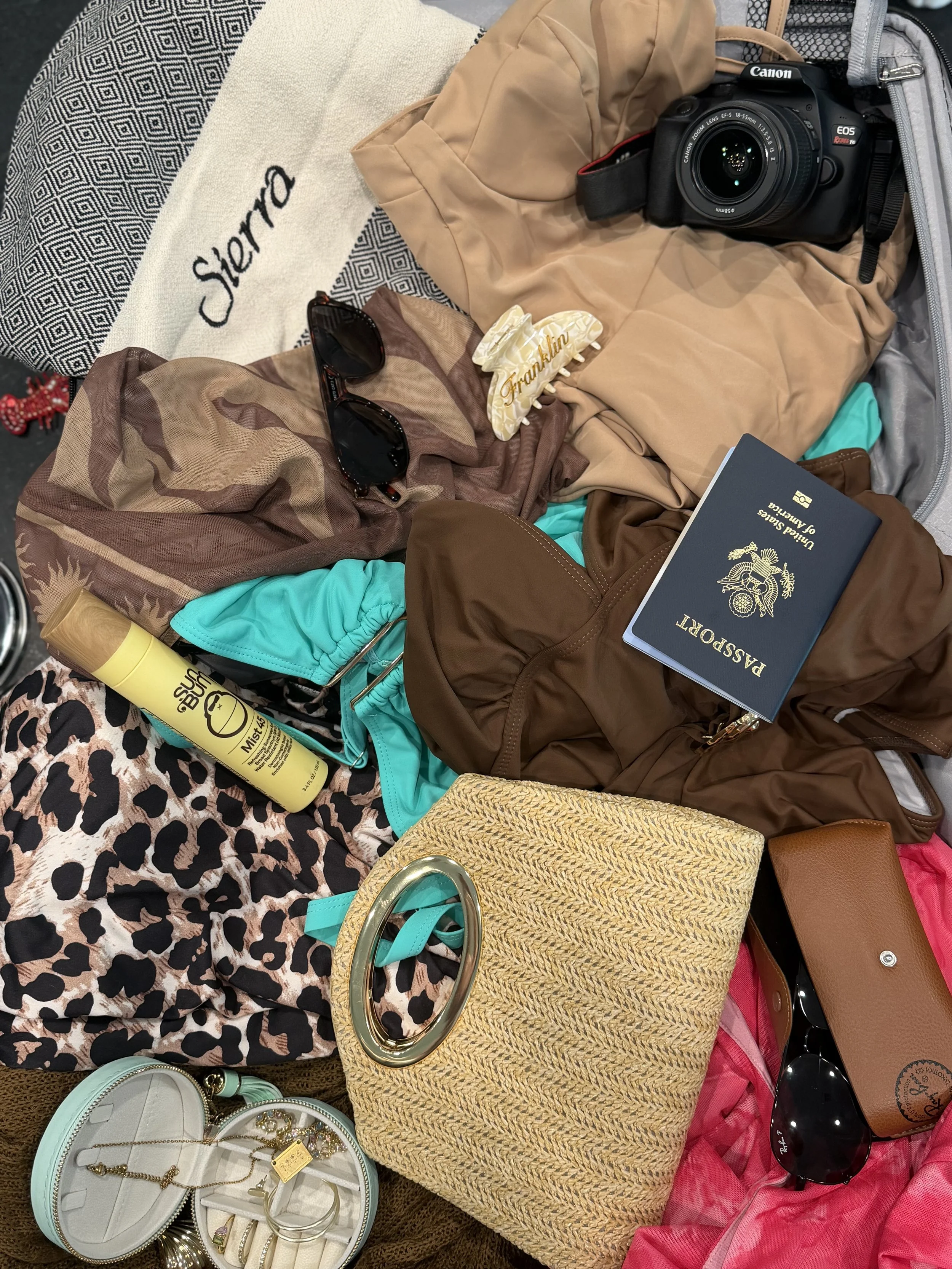 Packing for Cancun, Mexico - Bachelorette Trip Edition