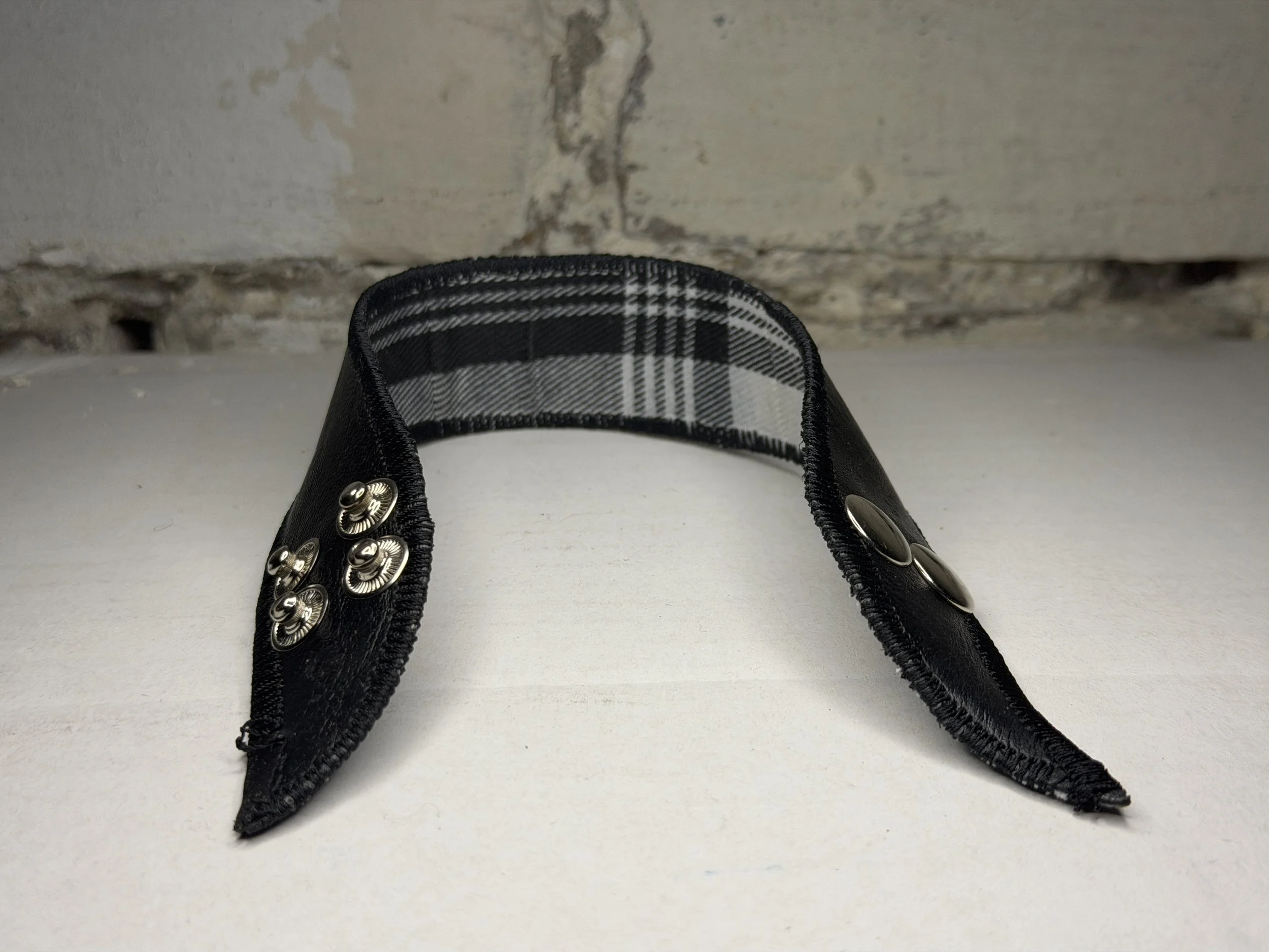 "Alliance" - Black Leaid Reversible Arm Band