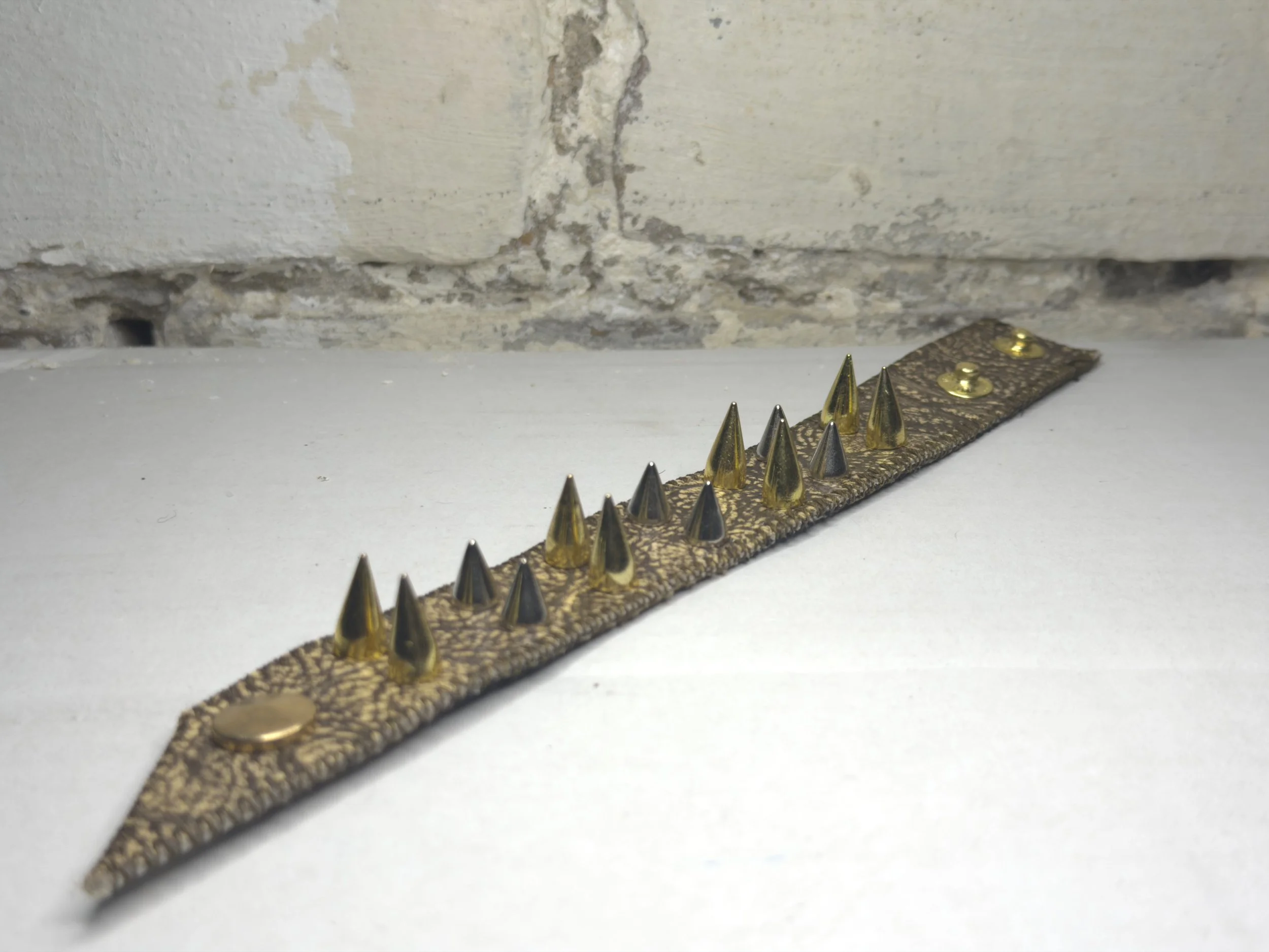 "Miss-Match-Metal" - Dune Leather Bracelet