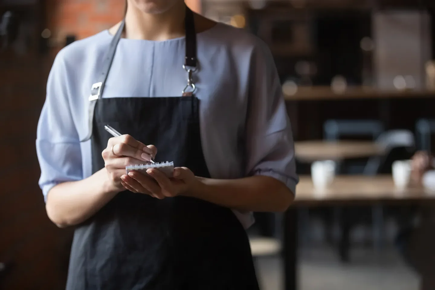 5 Restaurant Training Mistakes That Hurt Guest Experience