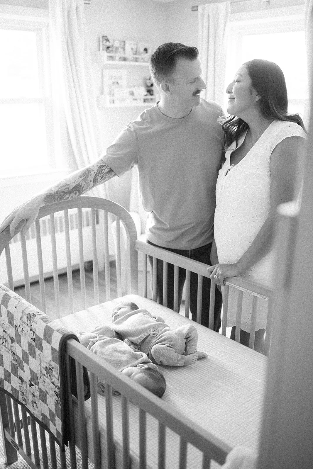A LIGHT &amp; NATURAL tWIN NEWBORN SESSION | BALTIMORE, MARYLAND PHOTOGRAPHER