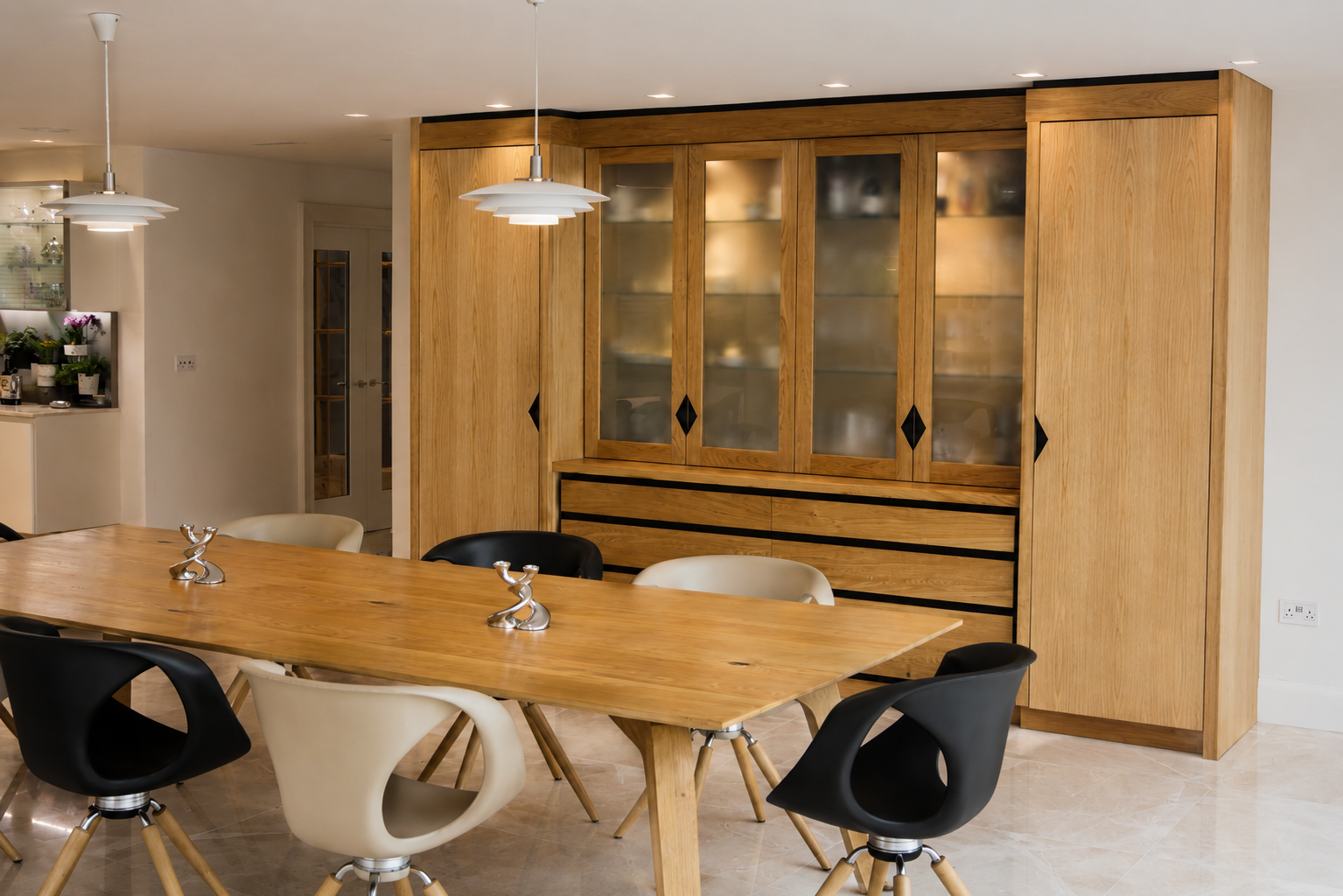 Oak dining table and kitchen display cabinet 6