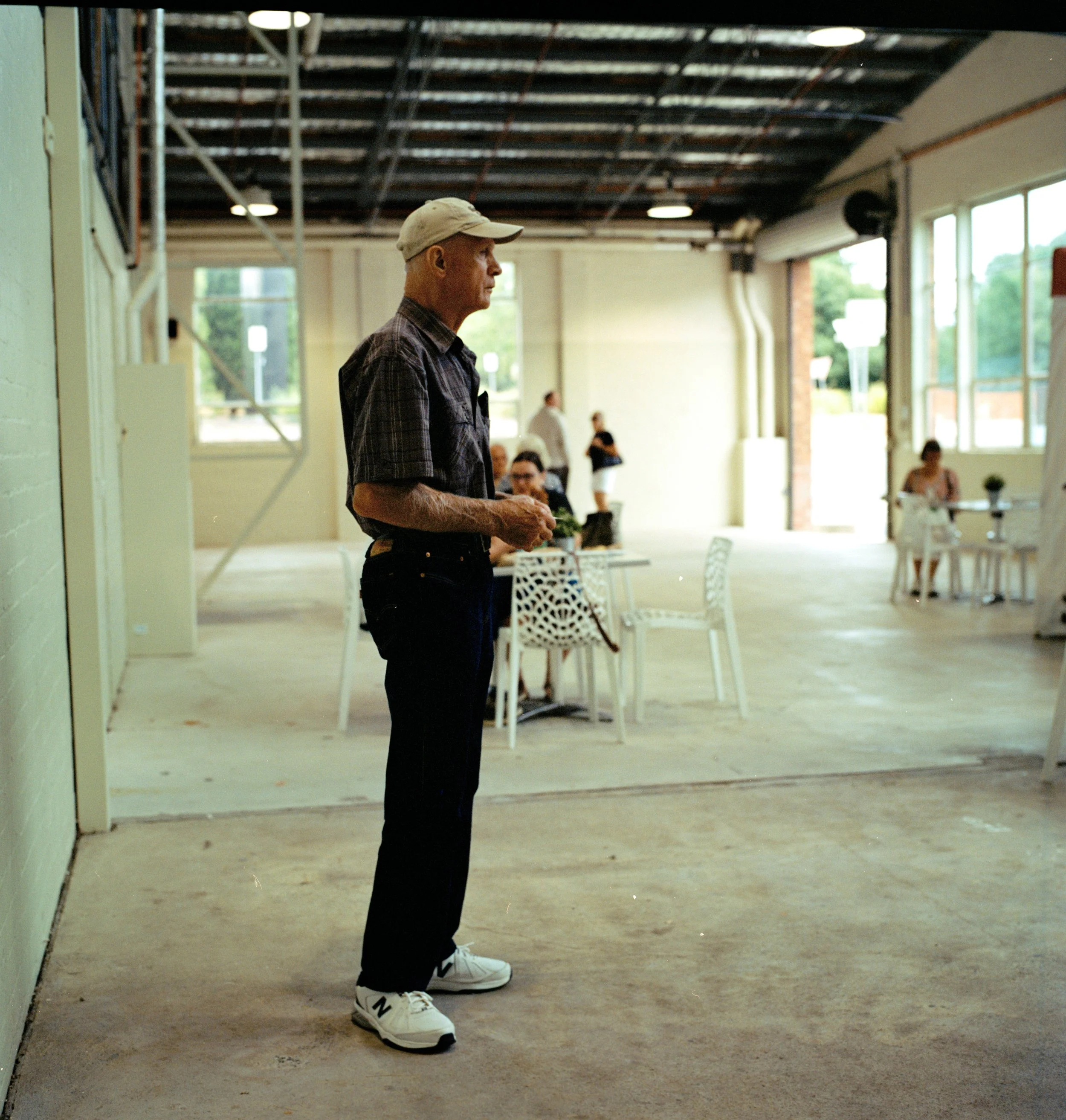 203FE_Portra400_20250418_03.jpg