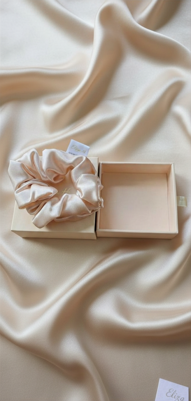 Rose Lumière - Luxury Mulberry Silk Scrunchie