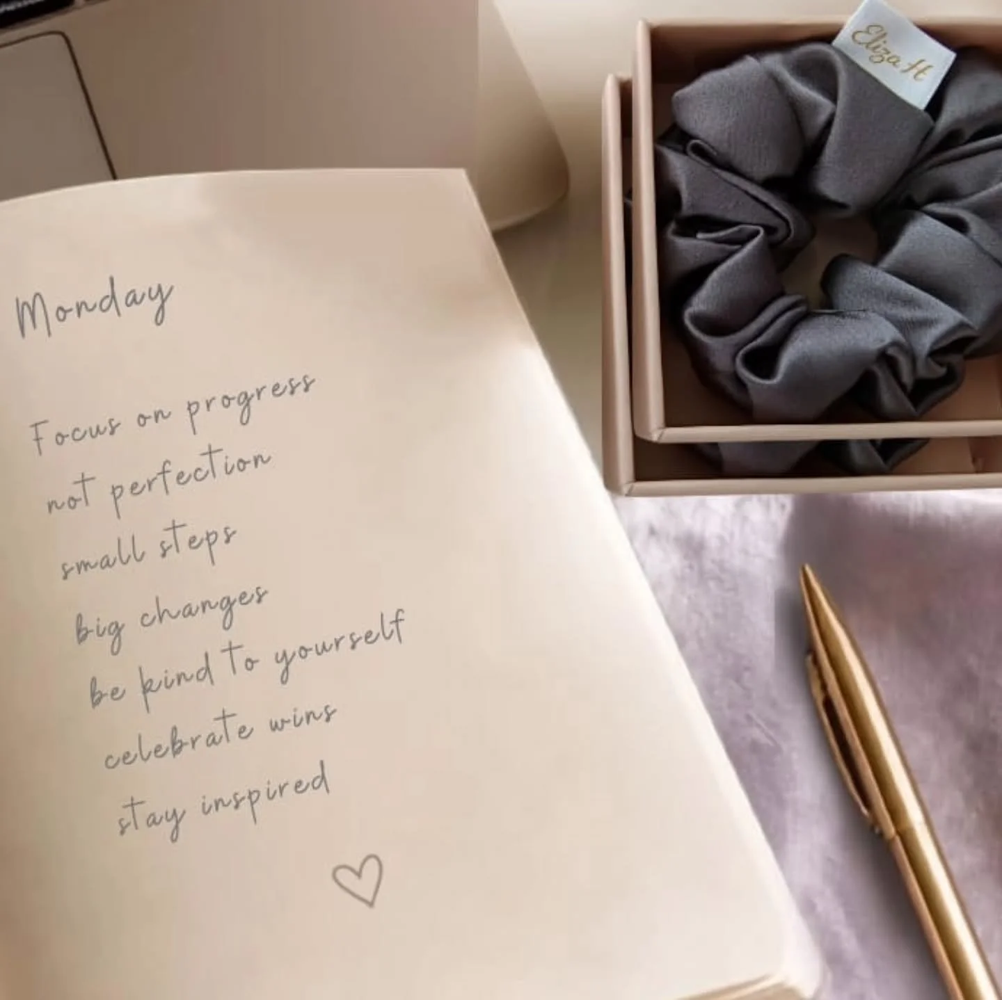 Workspace goals meet hair goals.
While you're crushing your week, your hair needs someone in its corner. 100% Mulberry Silk. Gentle. Durable. Comfortable. Game changer. Gift-ready.
The Set: 3 scrunchies, &pound;25.
The gifting collection &pound;15. 
